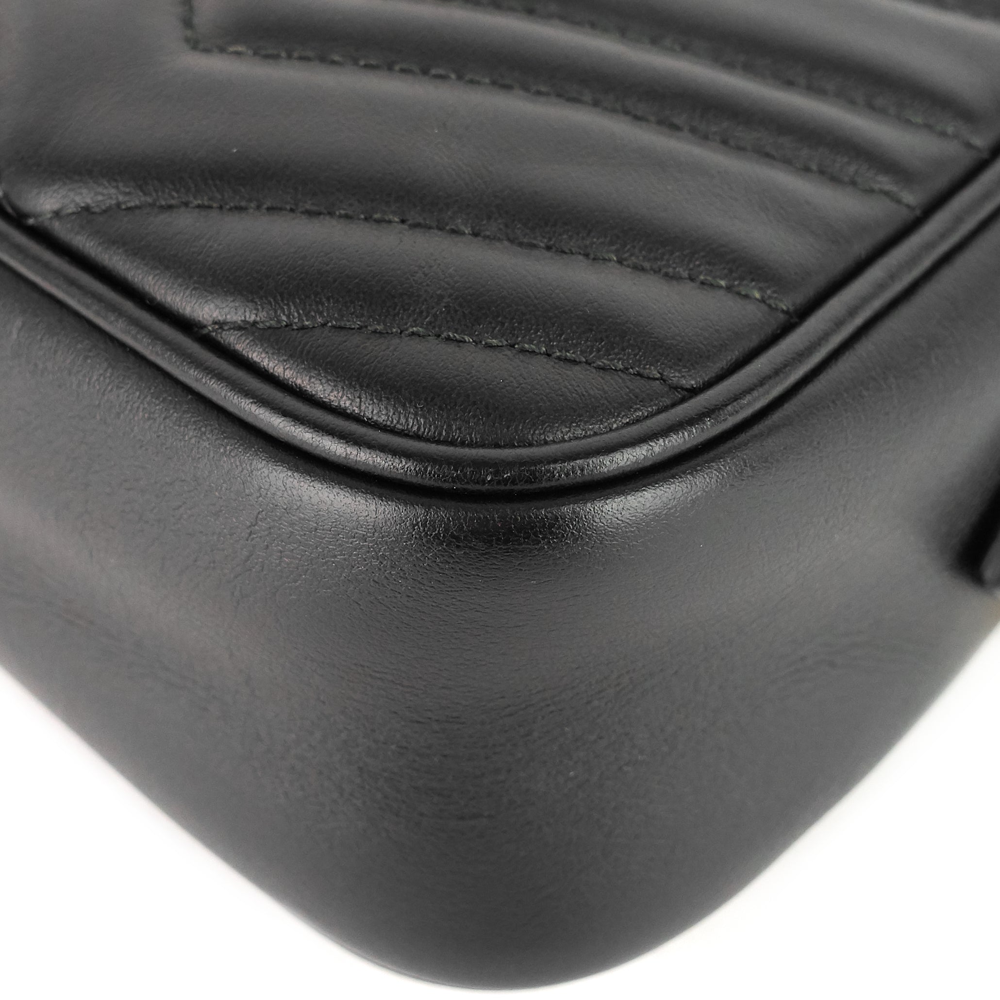Gucci GG Marmont Small MatelassÃ© Calfskin Shoulder Bag