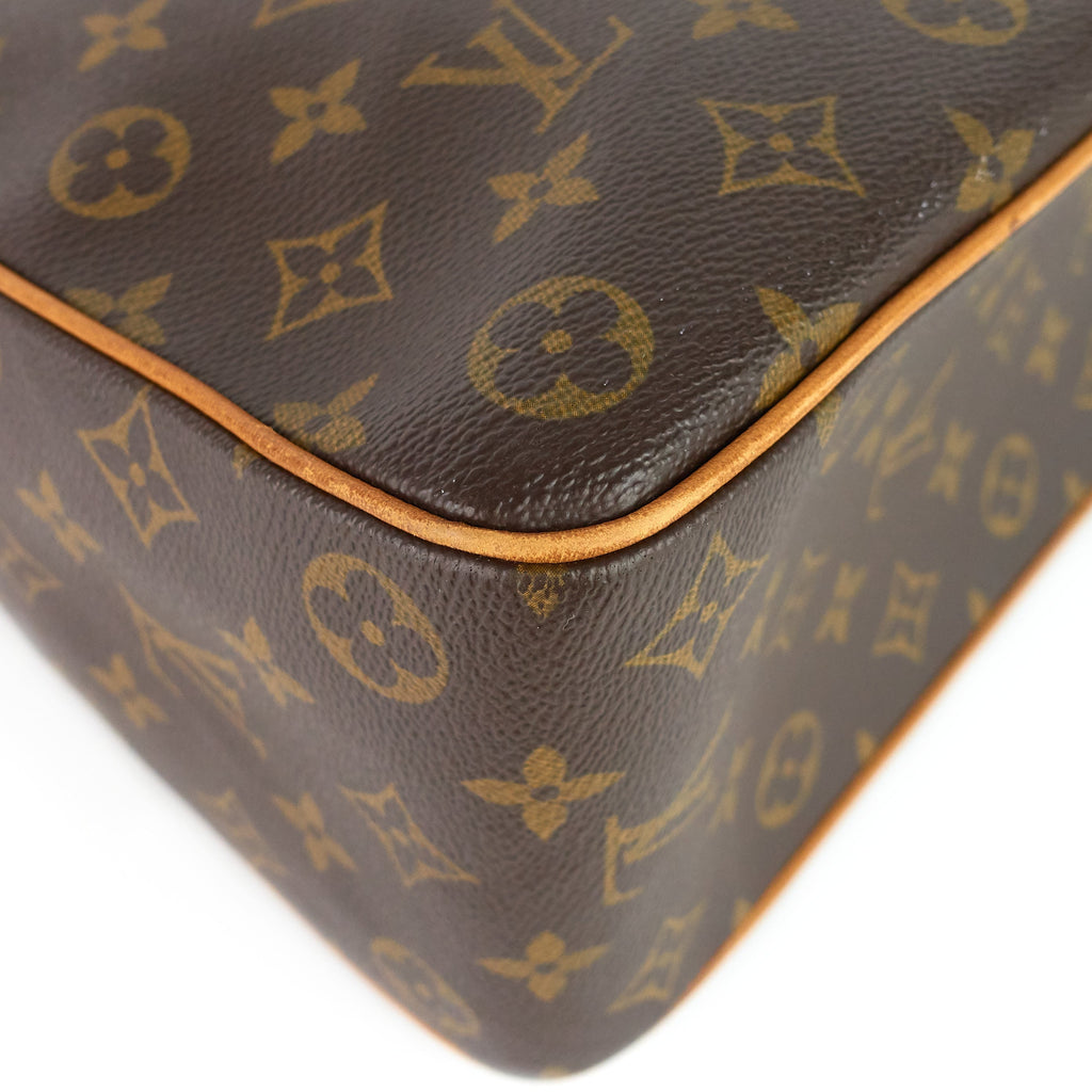 Louis Vuitto Multipli Cite Monogram Canvas Bag