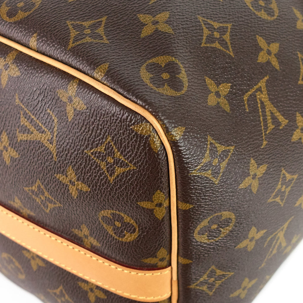 Louis Vuitto Keepall 50 BandouliÃ¨re Monogram Canvas Bag