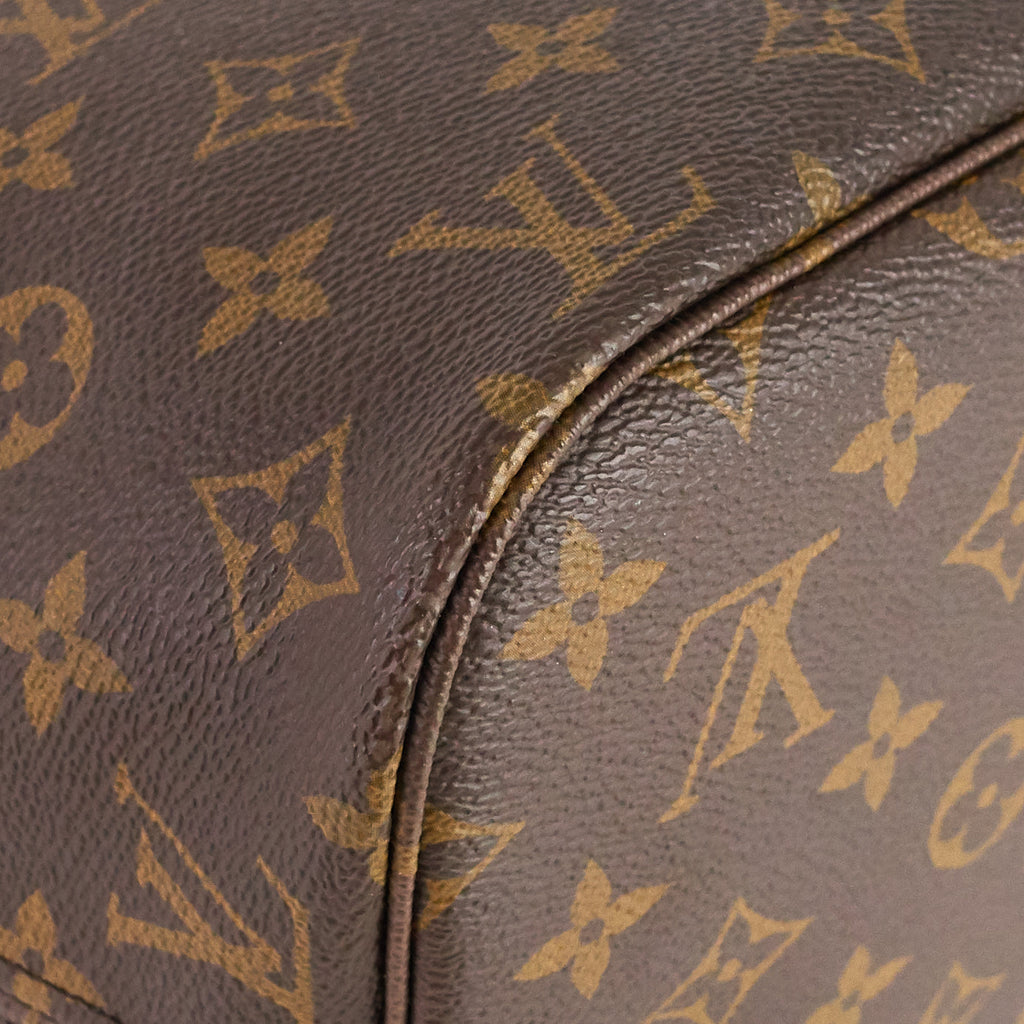Louis Vuitto Neverfull MM Monogram Canvas Tote Bag