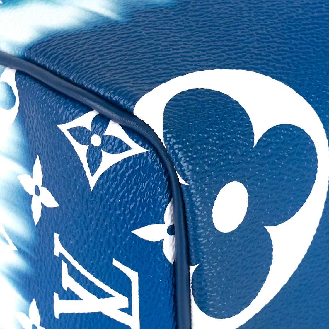 Louis Vuitto Escale Speedy BandouliÃ¨re 30 Tie-Dyed Monogram Canvas Bag
