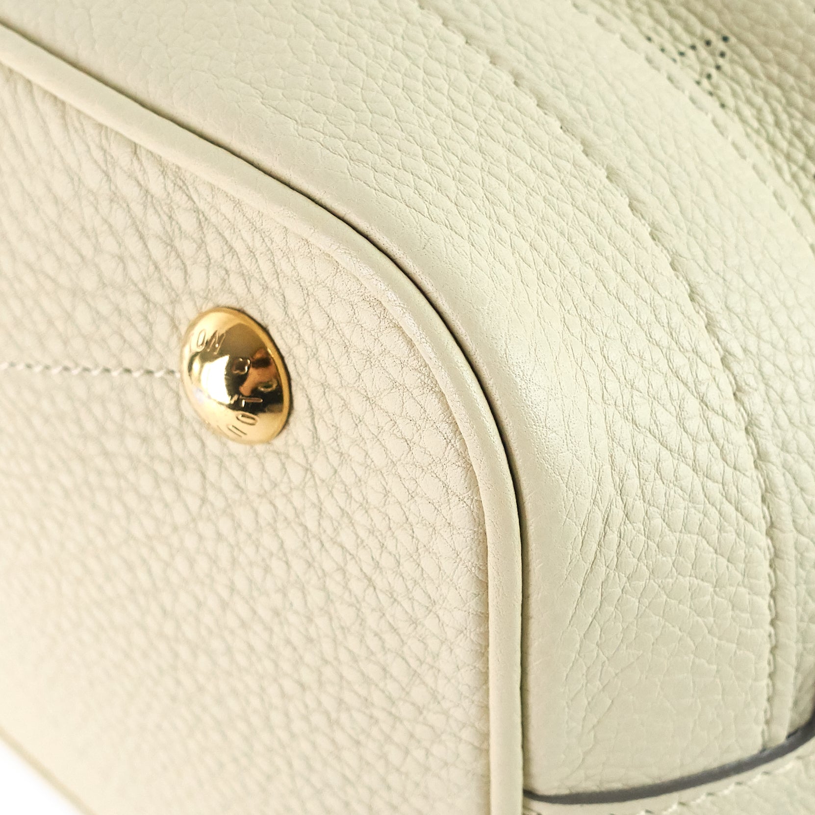 Louis Vuitto Stellar PM Monogram Mahina Leather Bag