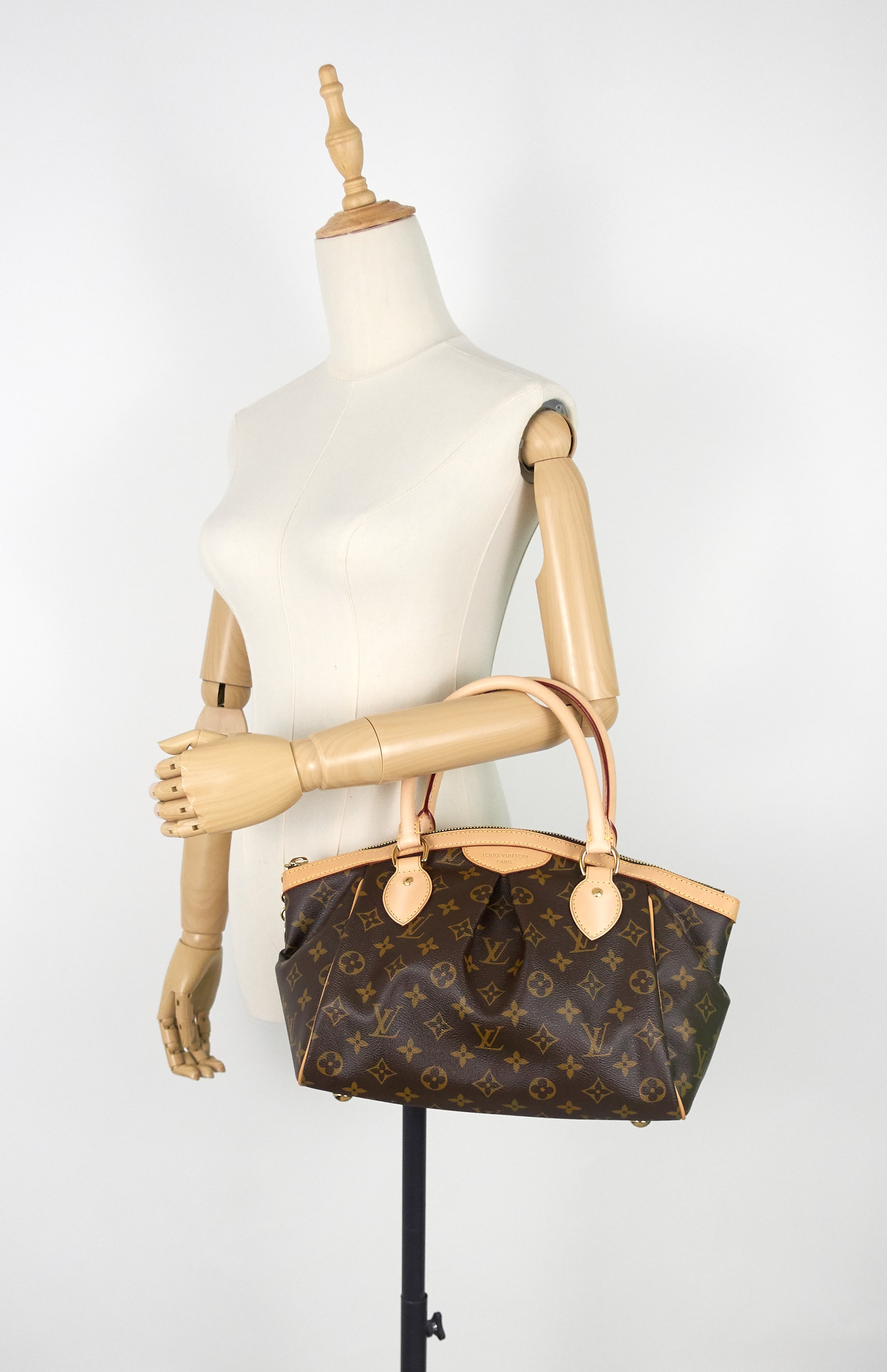 Louis Vuitto Tivoli PM Monogram Canvas Bag