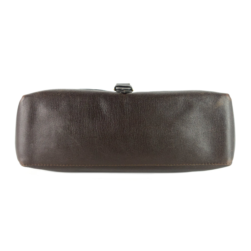 Louis Vuitto Omaha Utah Leather Messenger Bag