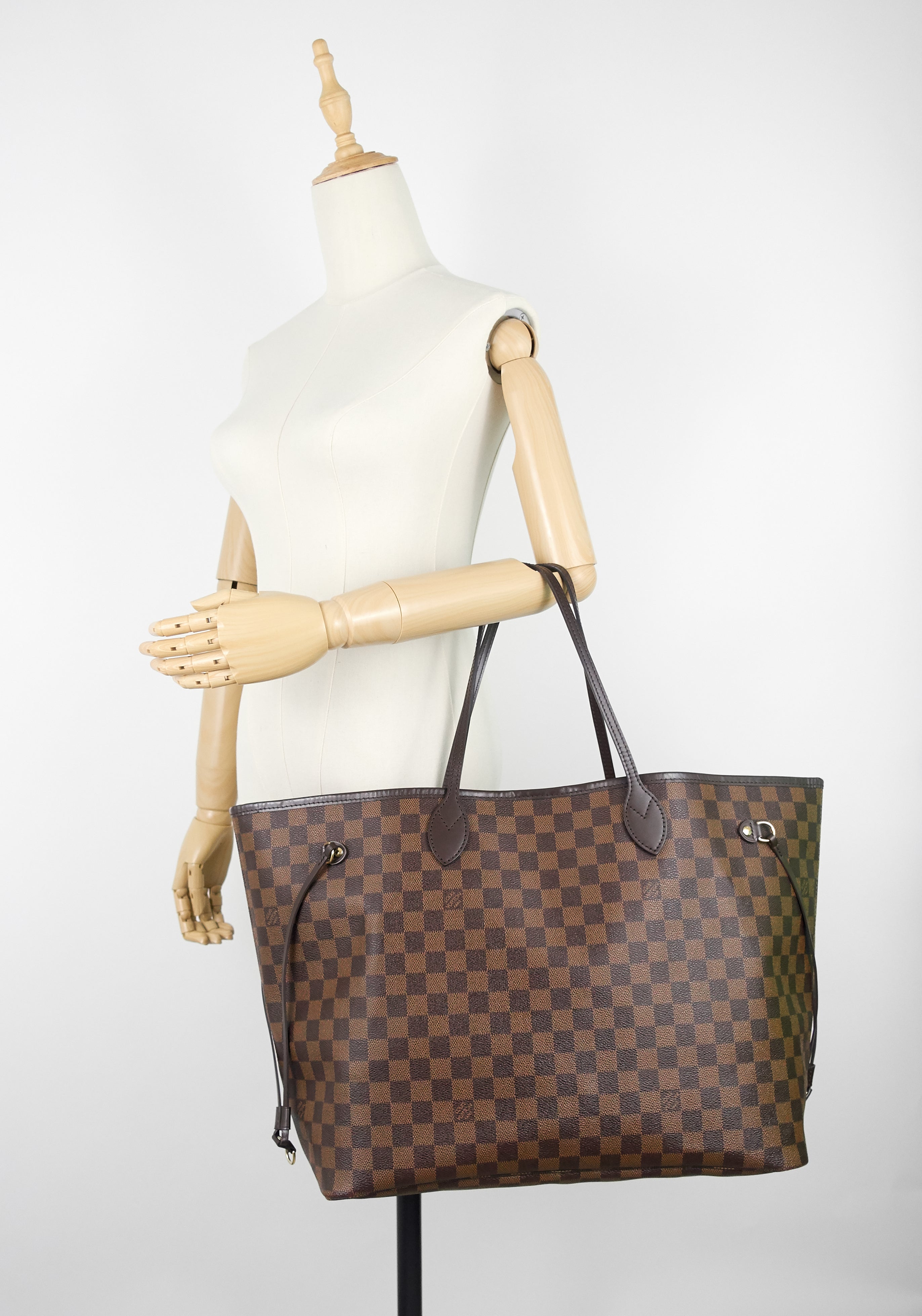 Louis Vuitto Neverfull GM Damier Ebene Canvas Tote Bag