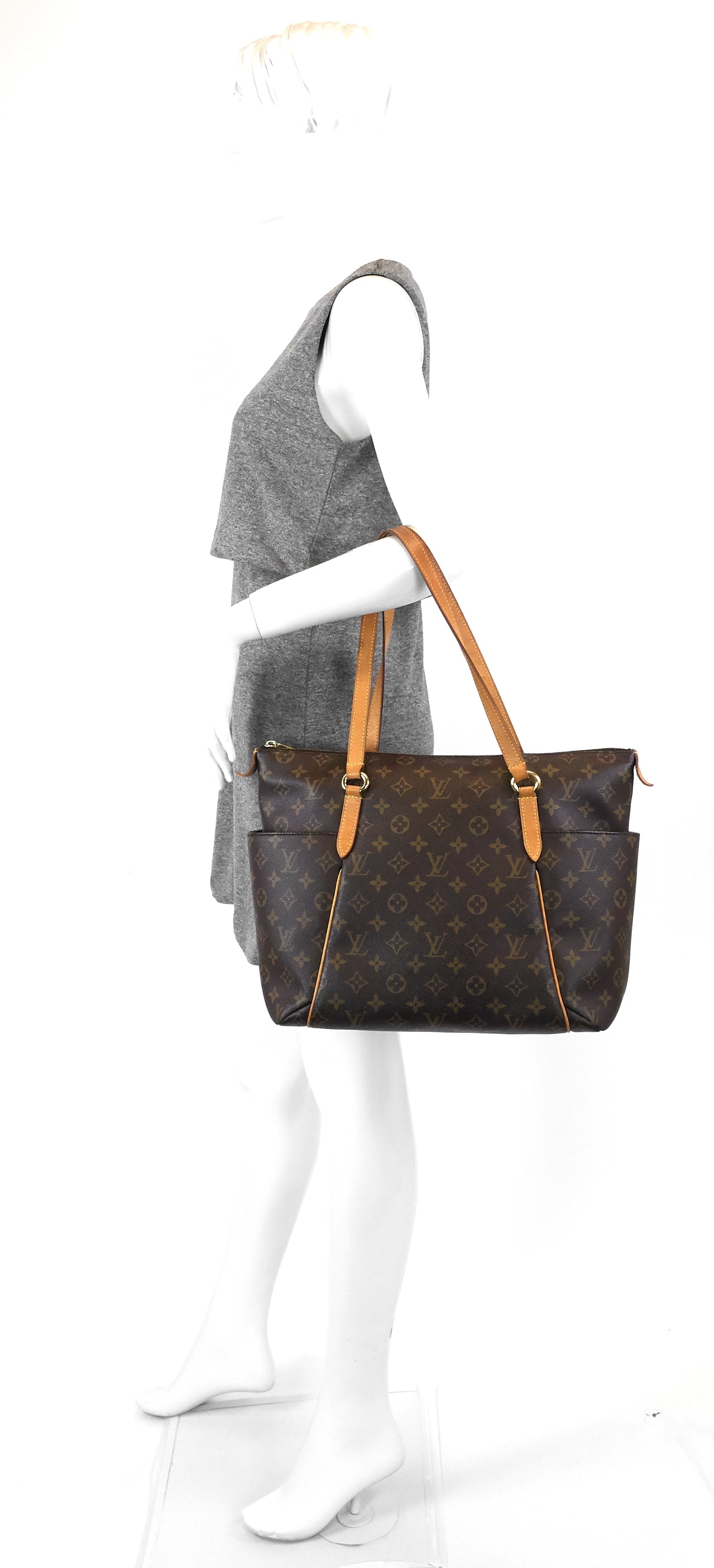 Louis Vuitto Totally MM Monogram Canvas Bag