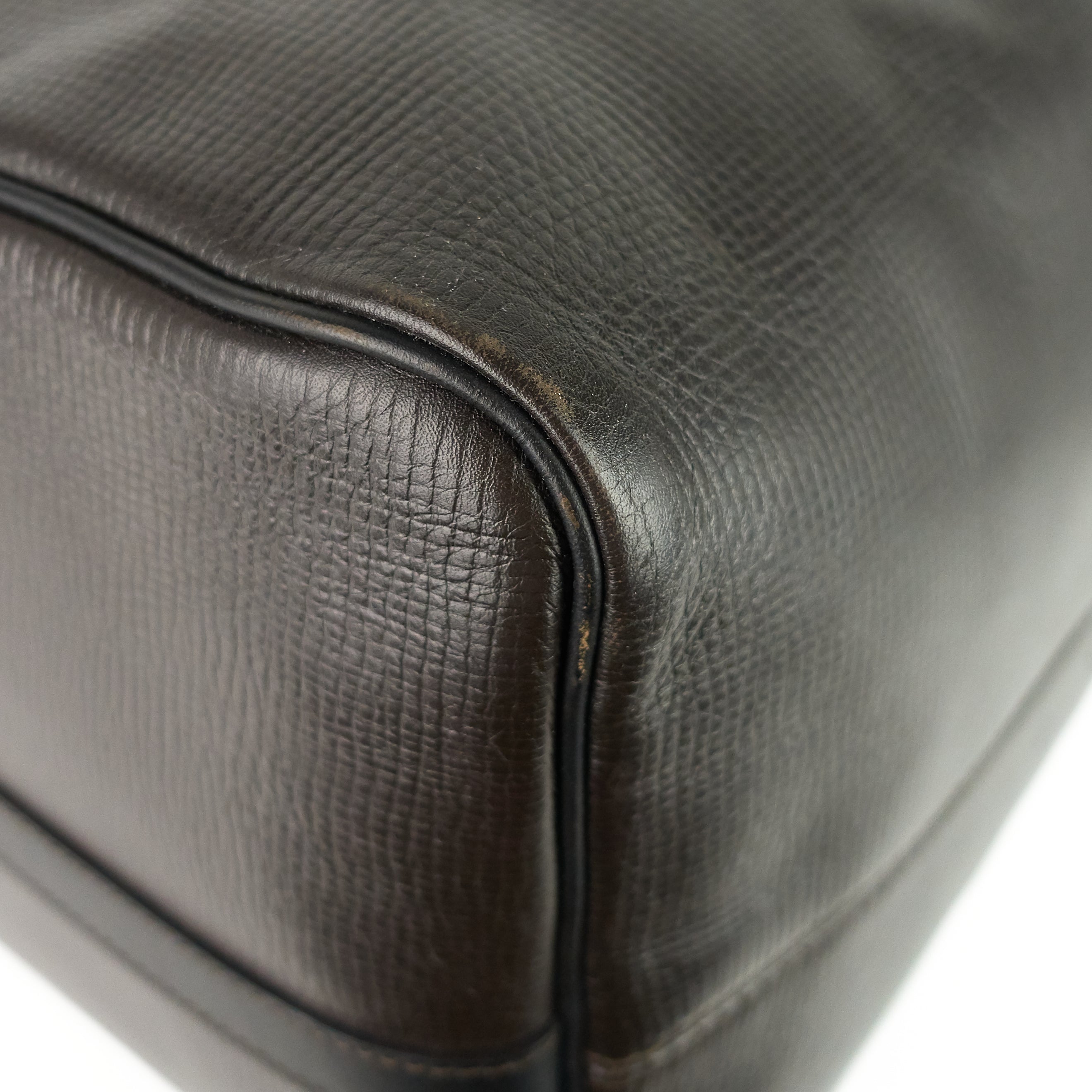 Louis Vuitto Keepall BandouliÃ¨re 55 Utah Leather Bag