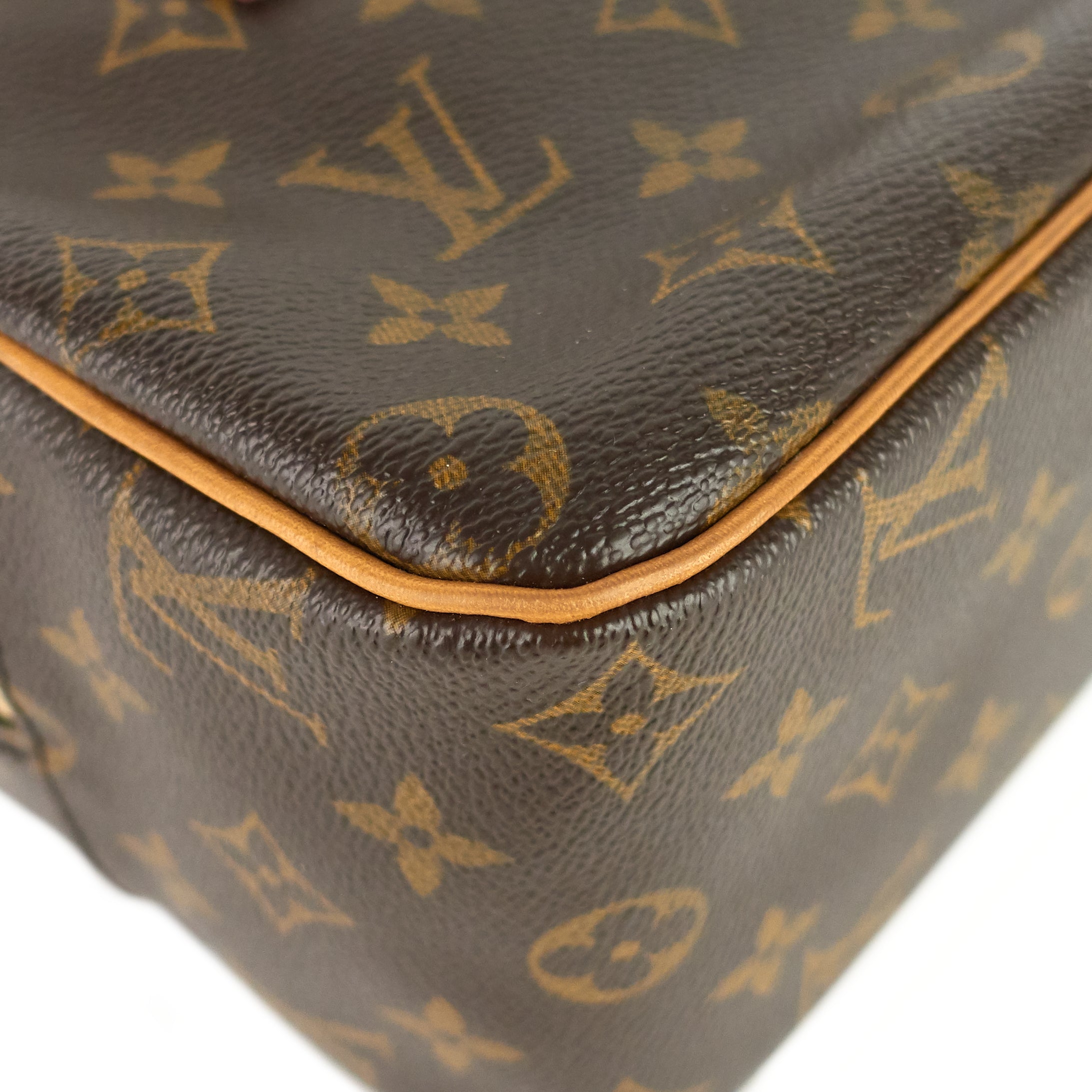 Louis Vuitto Cite MM Monogram Canvas Bag