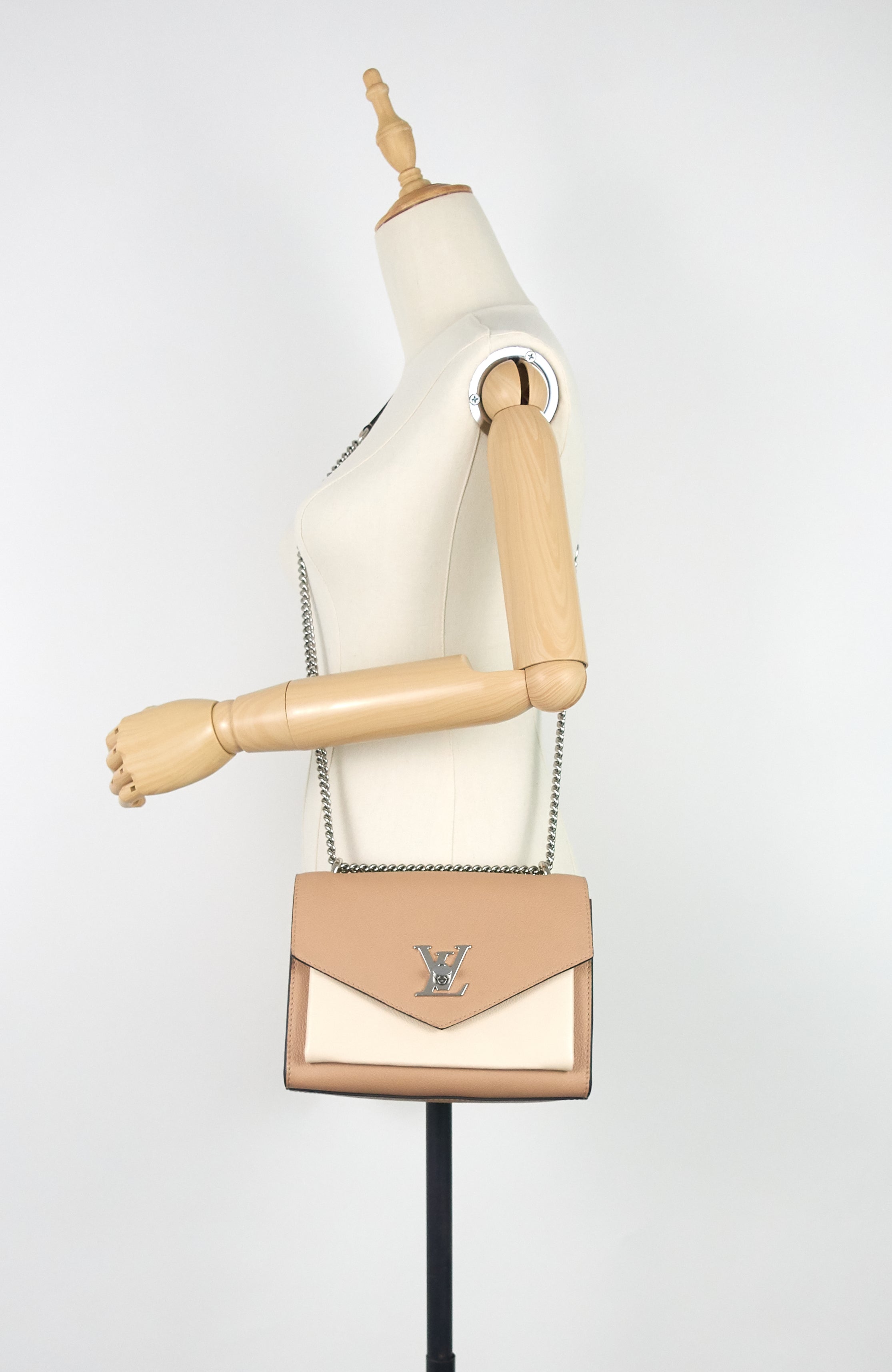 Louis Vuitto Mylockme BB Calfskin Leather Chain Shoulder Bag
