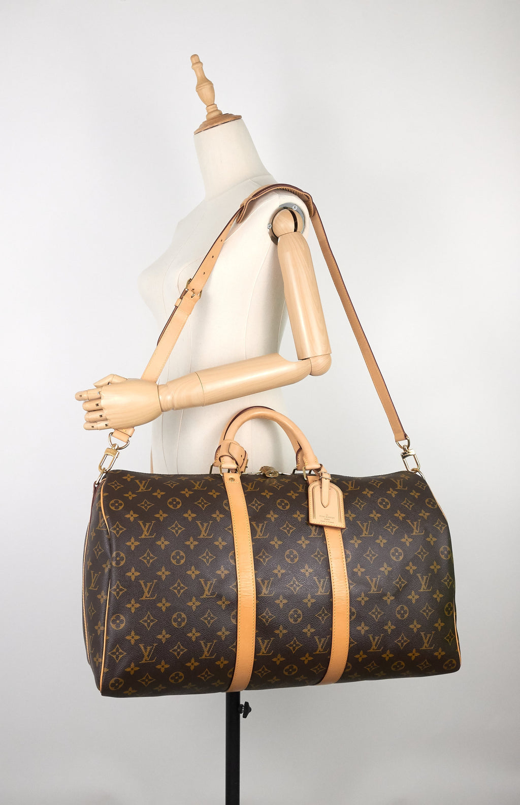 Louis Vuitto Keepall 50 BandouliÃ¨re Monogram Canvas Bag
