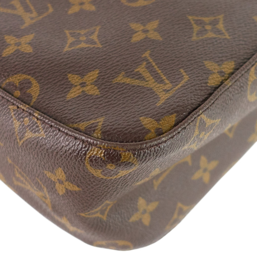 Louis Vuitto Looping MM Monogram Canvas Bag