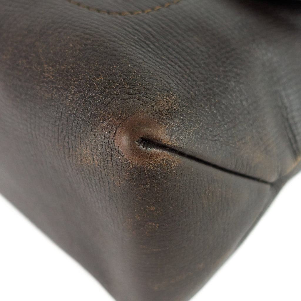 Louis Vuitto Omaha Utah Leather Messenger Bag