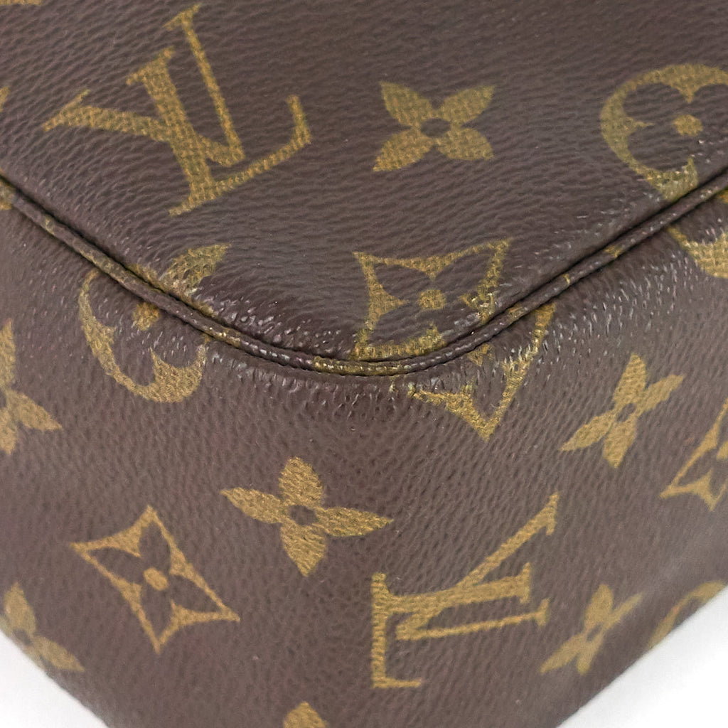 Louis Vuitto Trousse Toilette 28 Monogram Canvas Bag