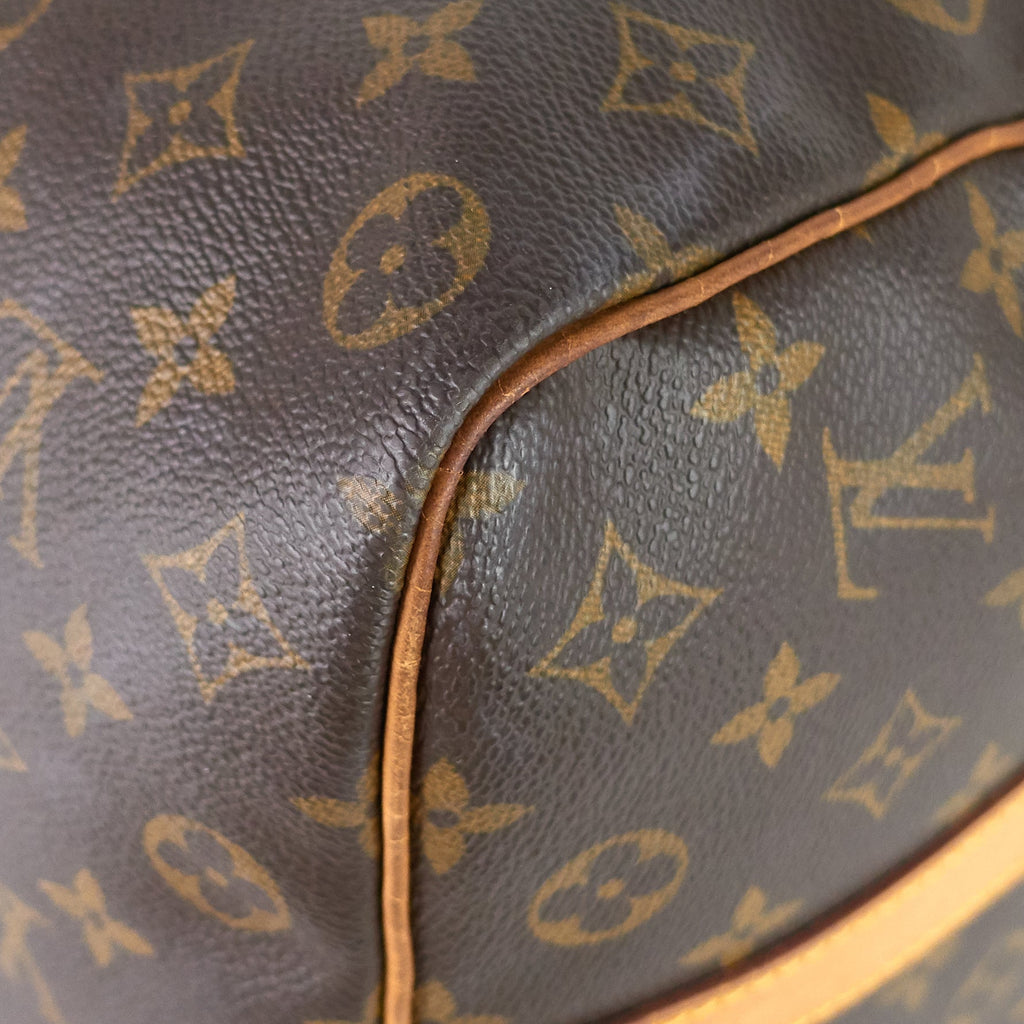 Louis Vuitto Keepall 50 BandouliÃ¨re Monogram Canvas Bag