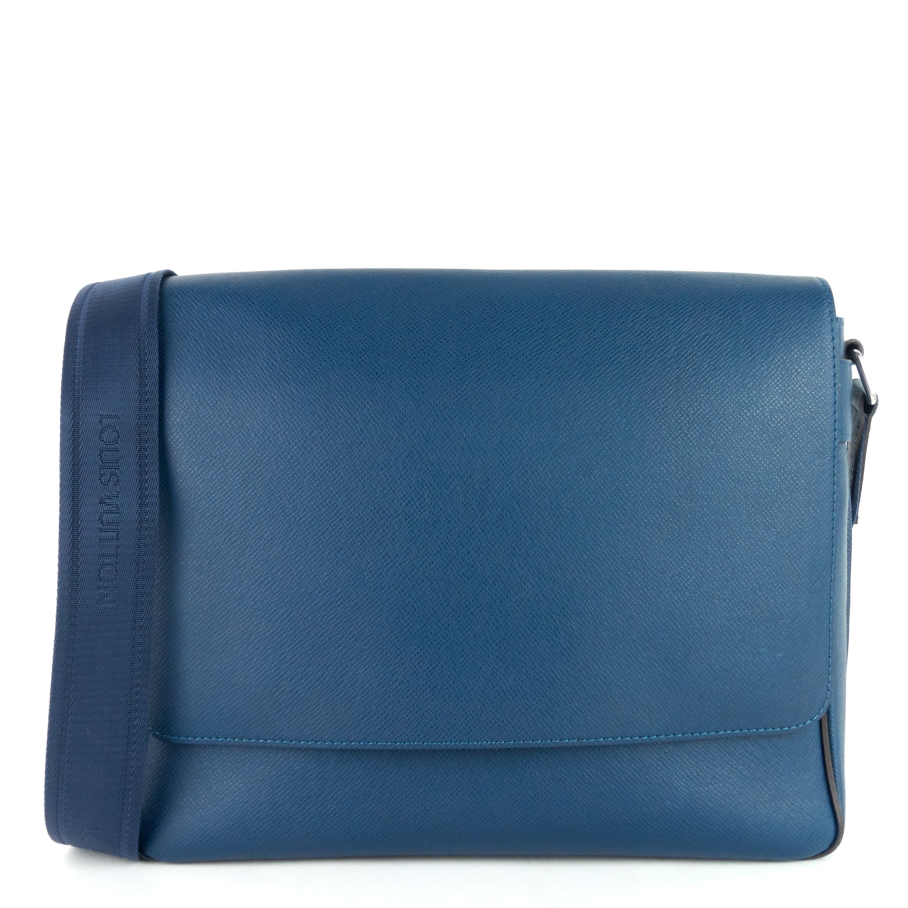 Louis Vuitto Roman MM Taiga Leather Messenger Bag