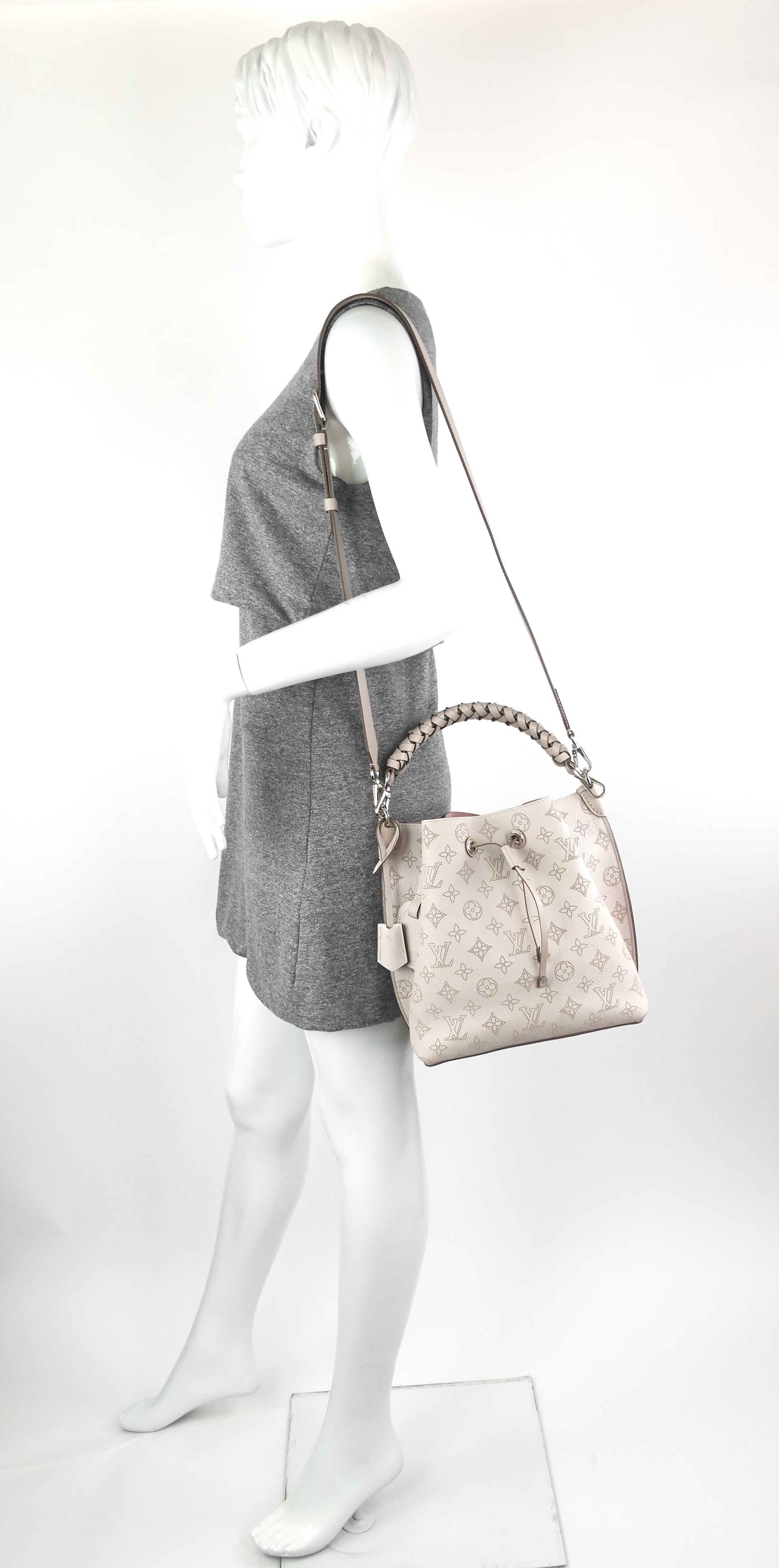 Louis Vuitto Muria Mahina Calfskin Hobo Bag