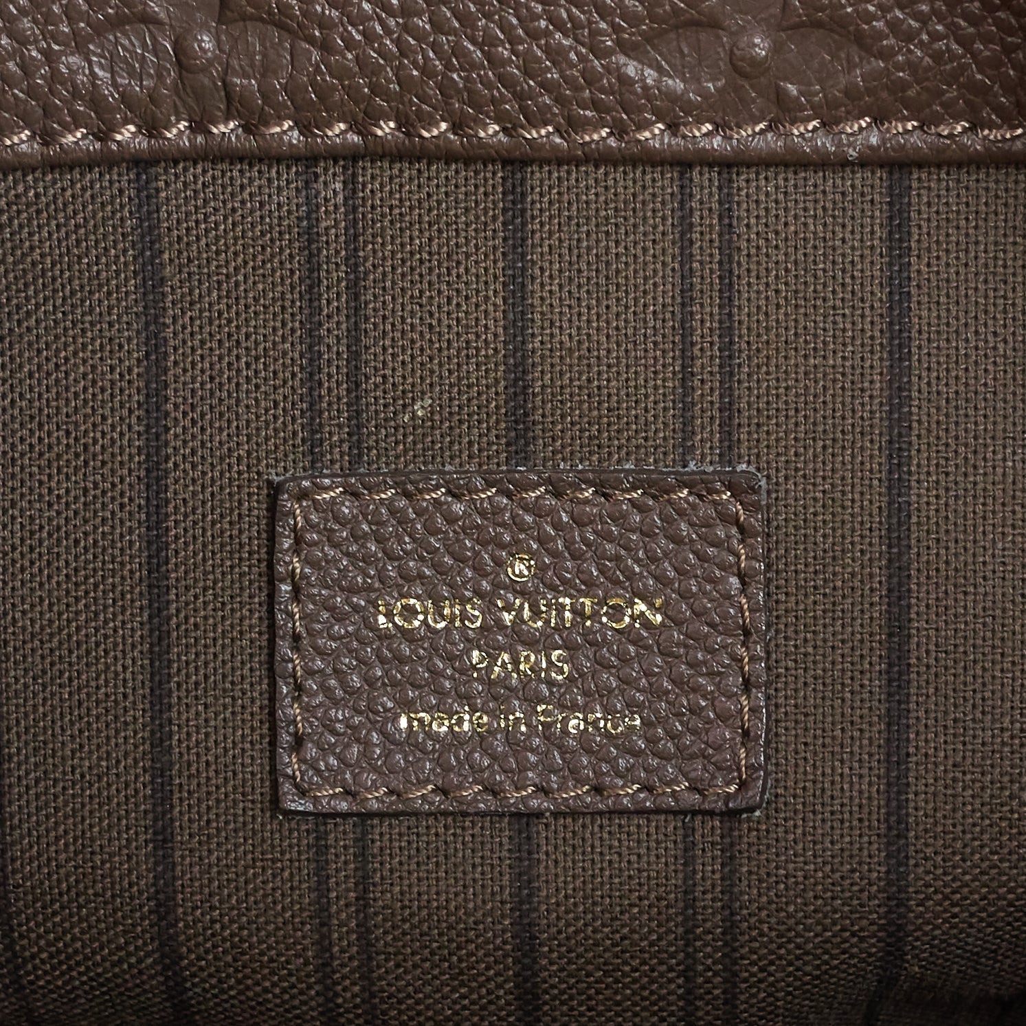 Louis Vuitto Artsy MM Monogram Empreinte Leather Handbag