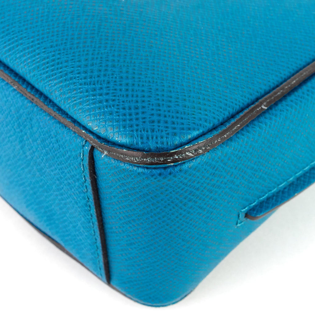 Louis Vuitto Roman PM Taiga Leather Messenger Bag
