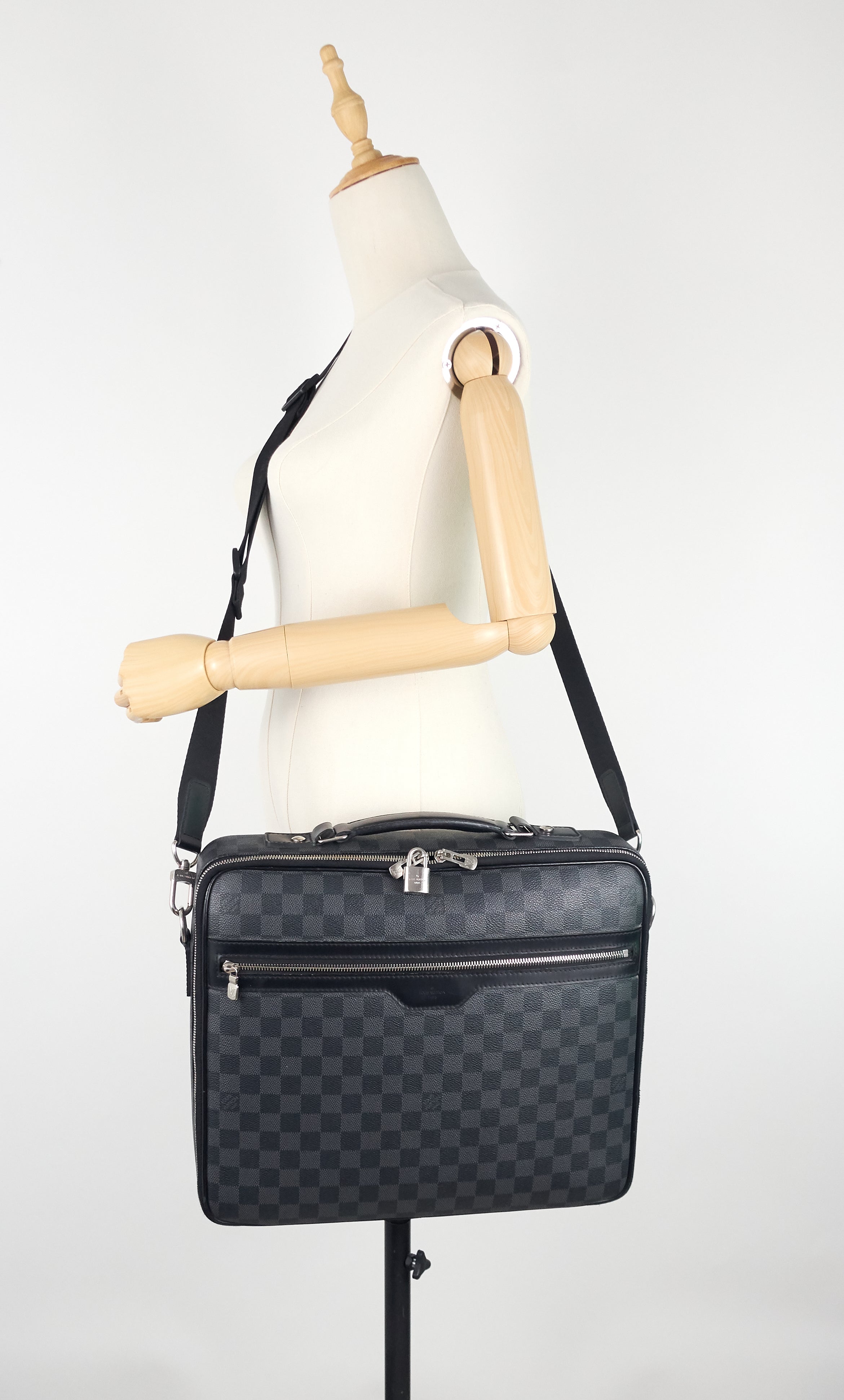 Louis Vuitto Steeve Damier Graphite Canvas Briefcase Bag