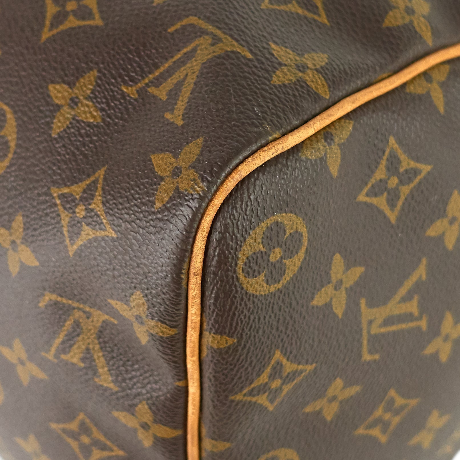 Louis Vuitto Keepall 45 Monogram Canvas Bag