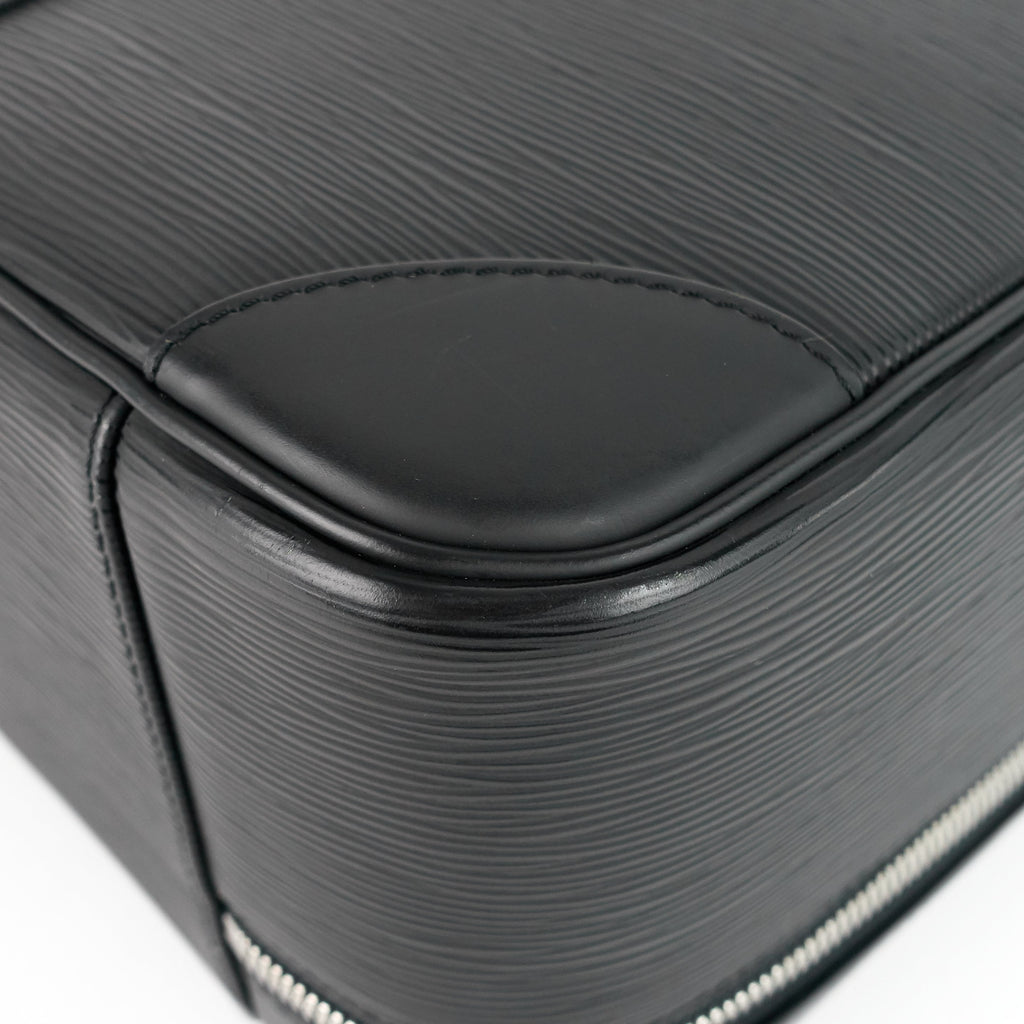 Louis Vuitto Sirius 45 Black Epi Leather Case