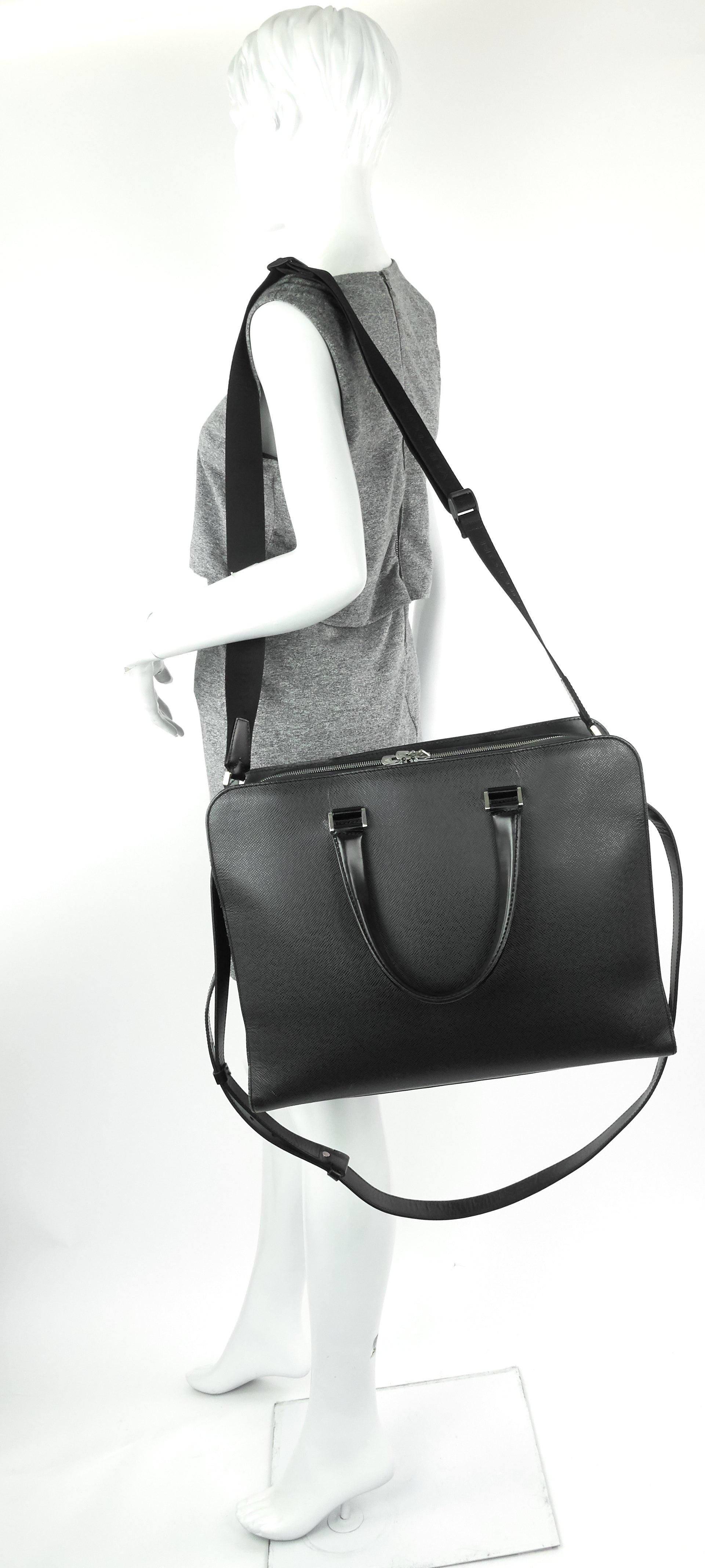 Louis Vuitto Nevski Taiga Leather Briefcase Bag