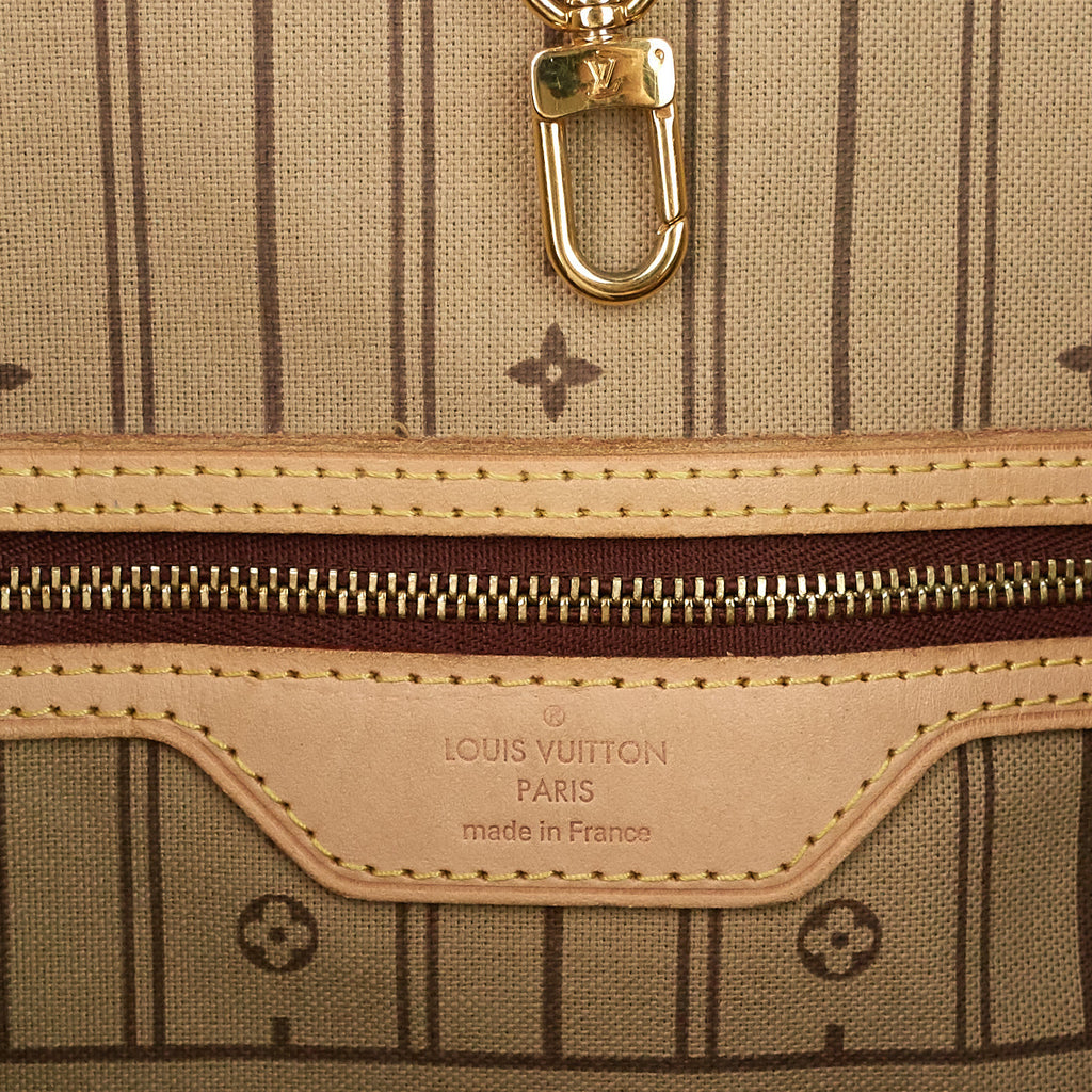 Louis Vuitto Neverfull MM Monogram Canvas Bag