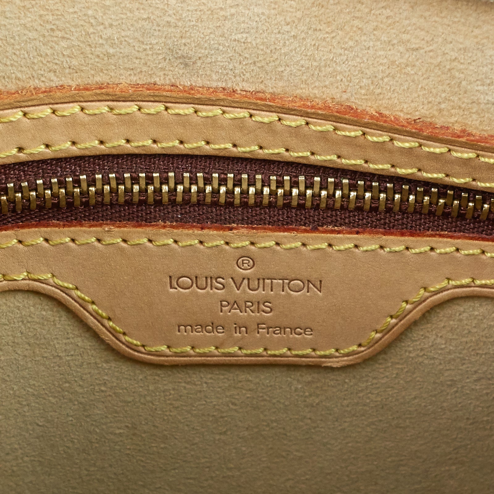 Louis Vuitto Looping MM Monogram Canvas Bag