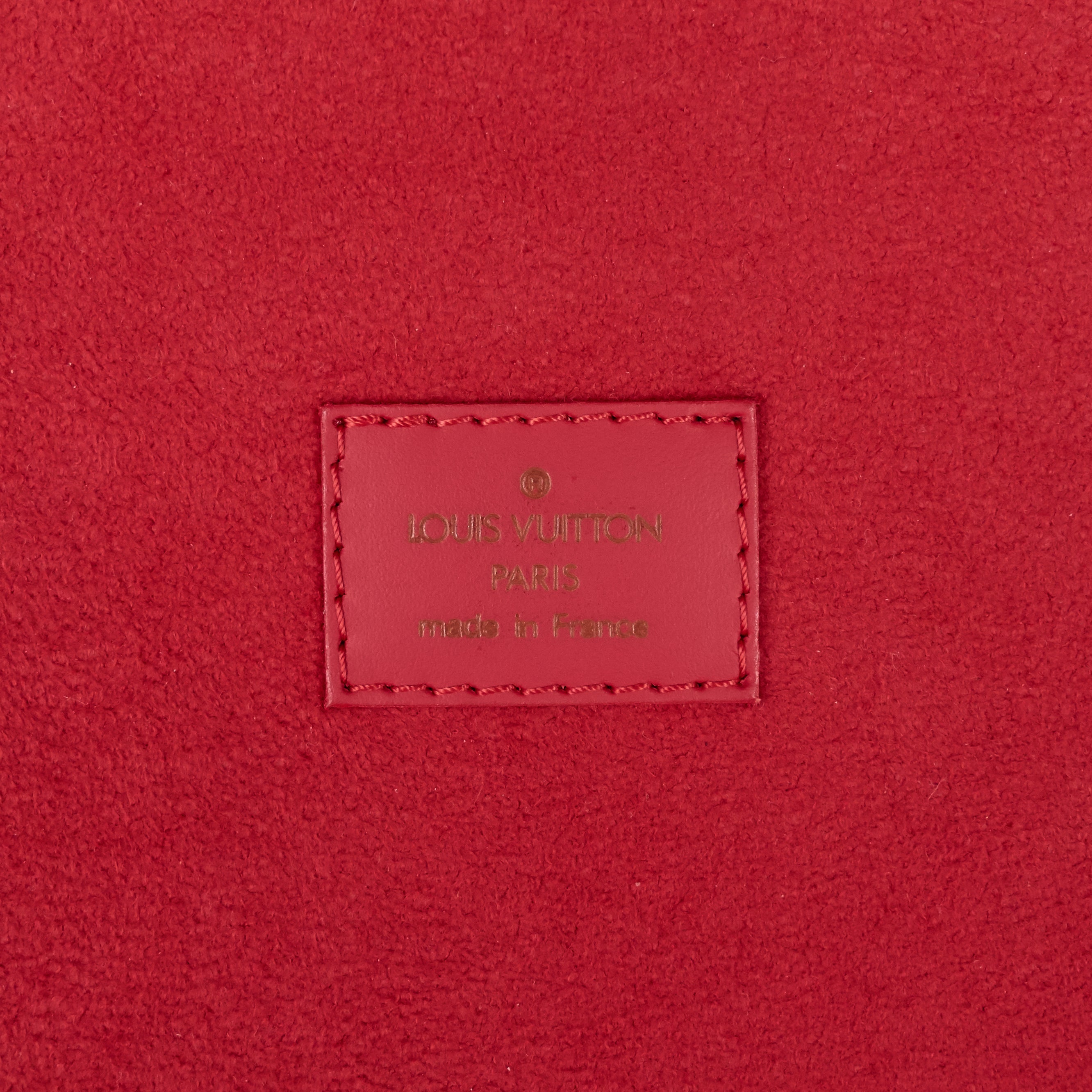 Louis Vuitto Sirius 45 Red Epi Leather Case