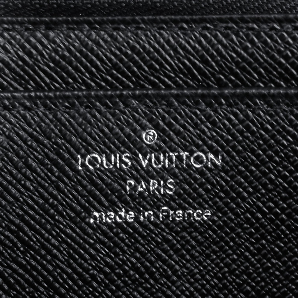 Louis Vuitto Twist Long Black Epi Leather Wallet