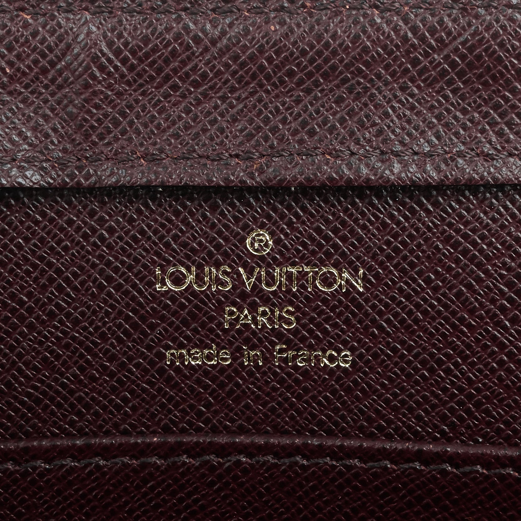 Louis Vuitto Pochette Baikal Acajou Taiga Leather Bag