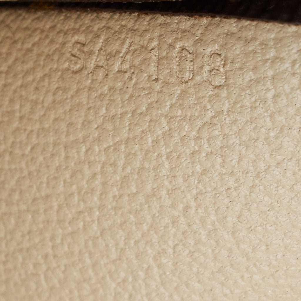 Louis Vuitto Toiletry 26 Monogram Canvas Bag