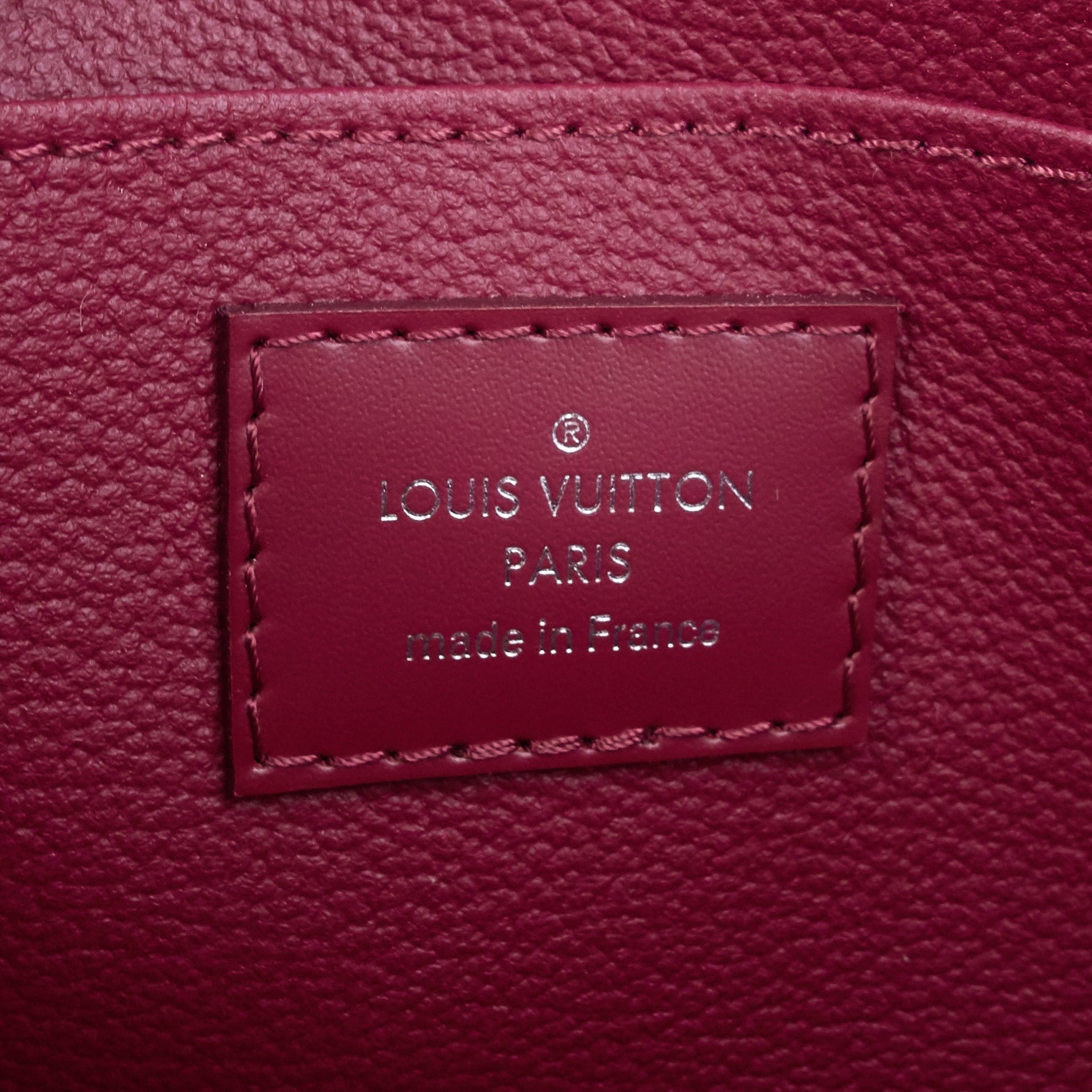 Louis Vuitto Cosmetic Epi Leather Pouch