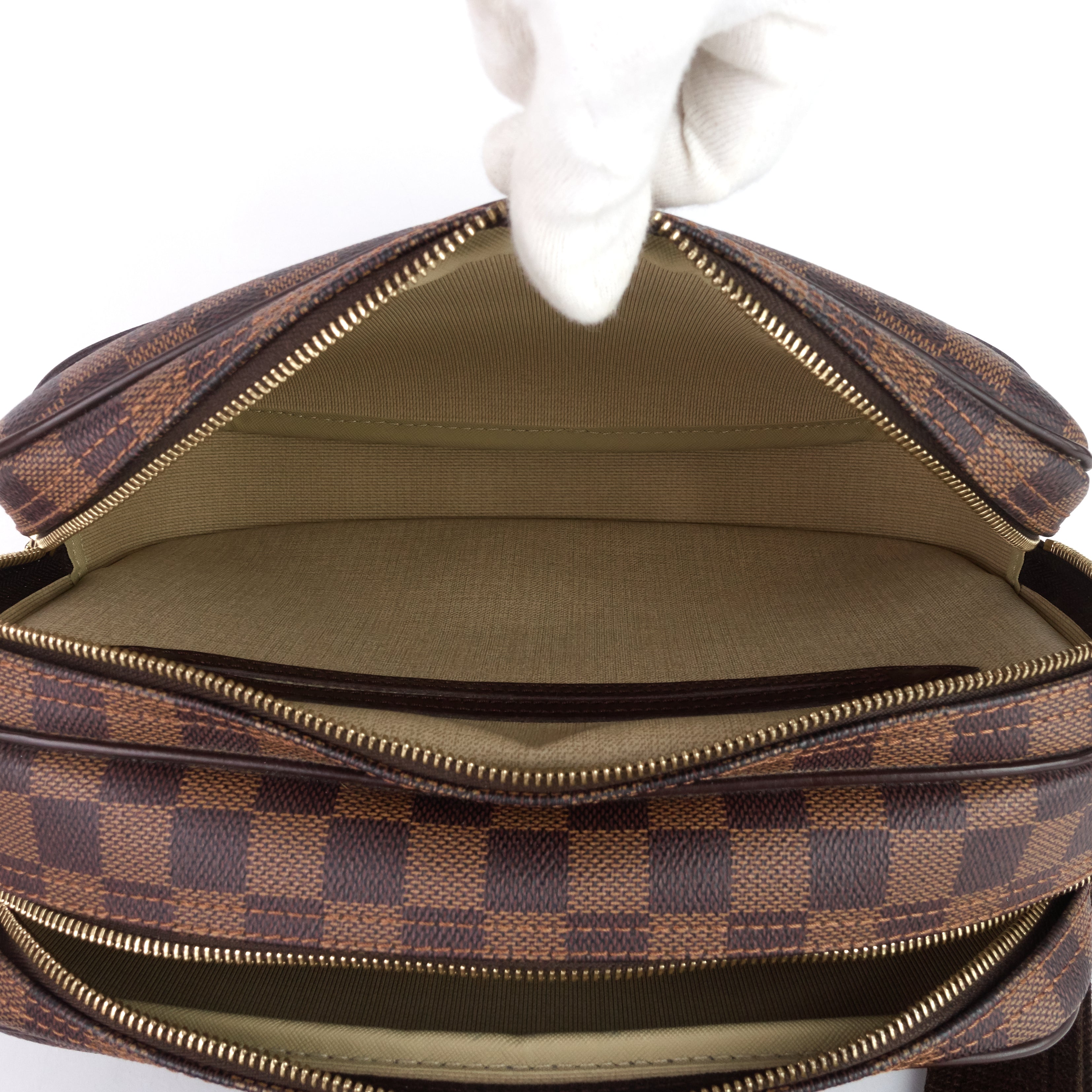 Louis Vuitto Reporter PM Damier Ebene Canvas Messenger Bag