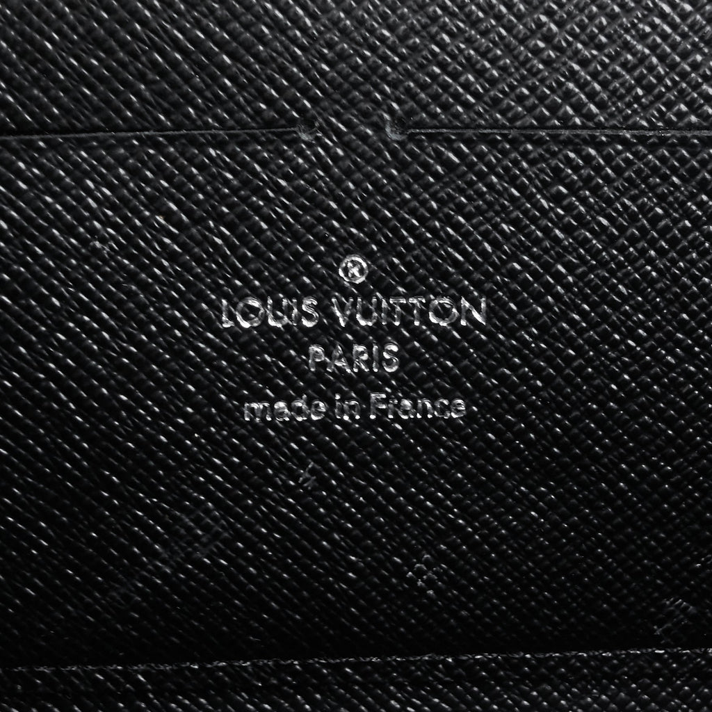 Louis Vuitto Twist Leather and Reverse Monogram Wallet on Chain Bag