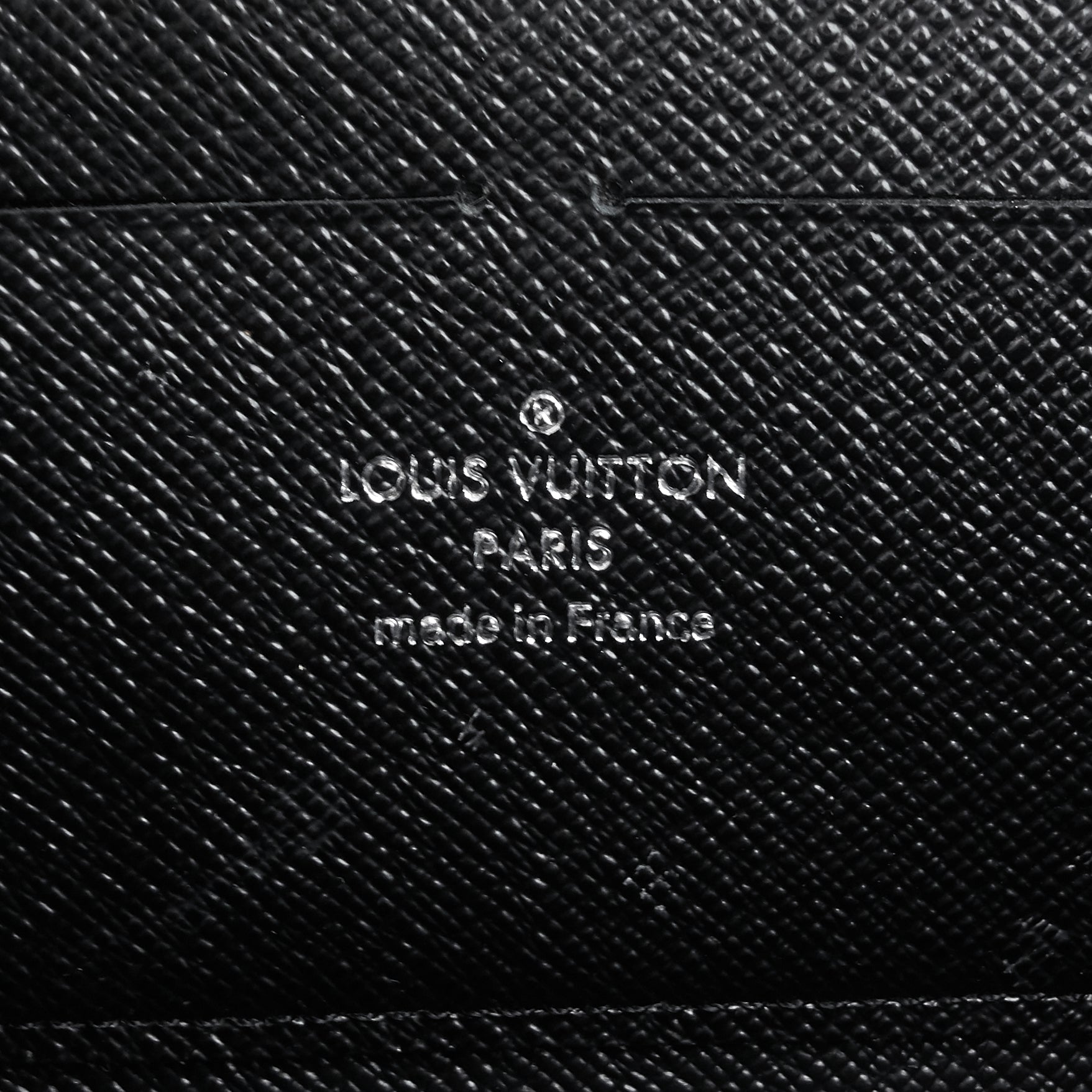 Louis Vuitto Twist Leather and Reverse Monogram Wallet on Chain Bag