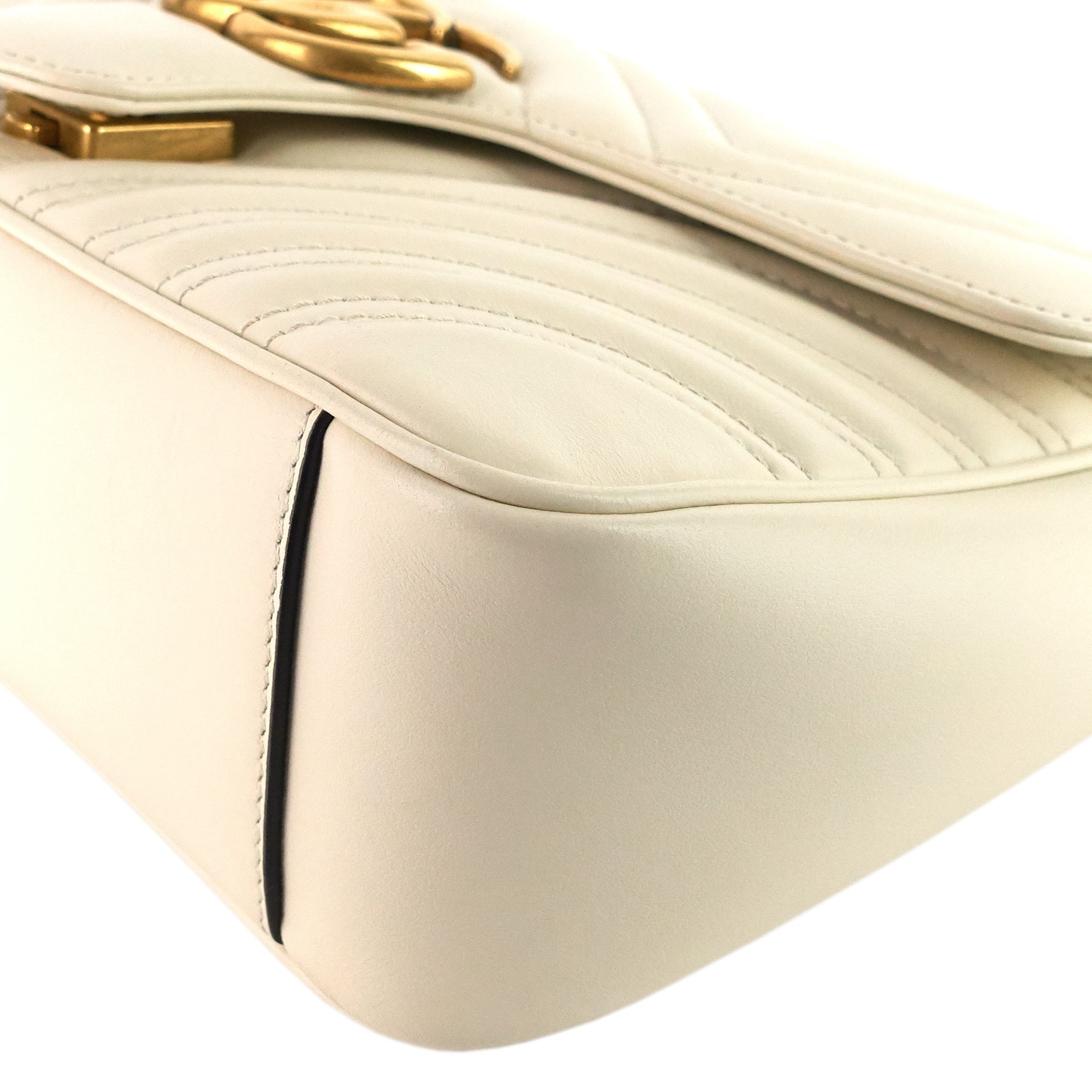 Gucci GG Marmont Small Leather Flap Bag