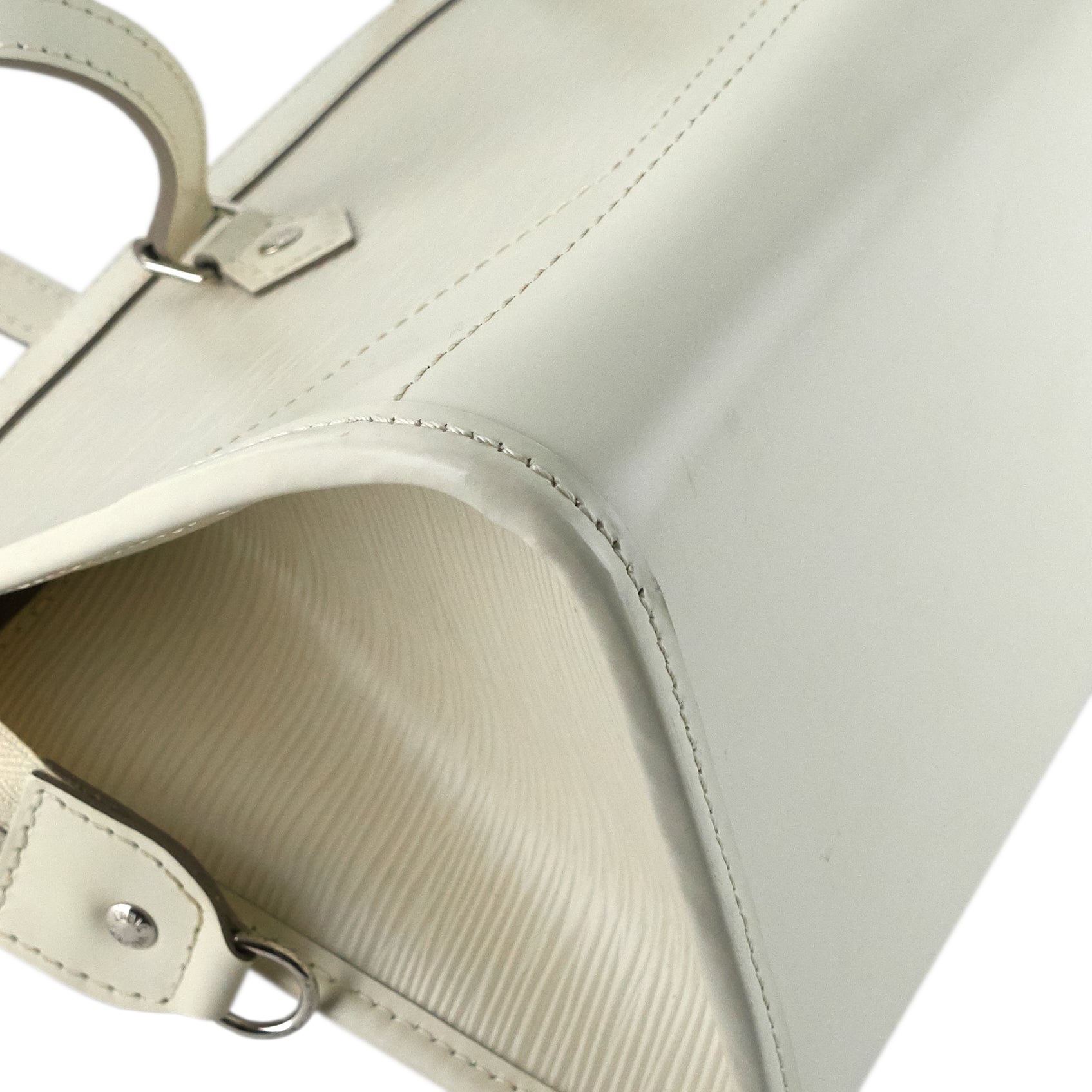 Louis Vuitto Madelaine White Epi Leather Handbag