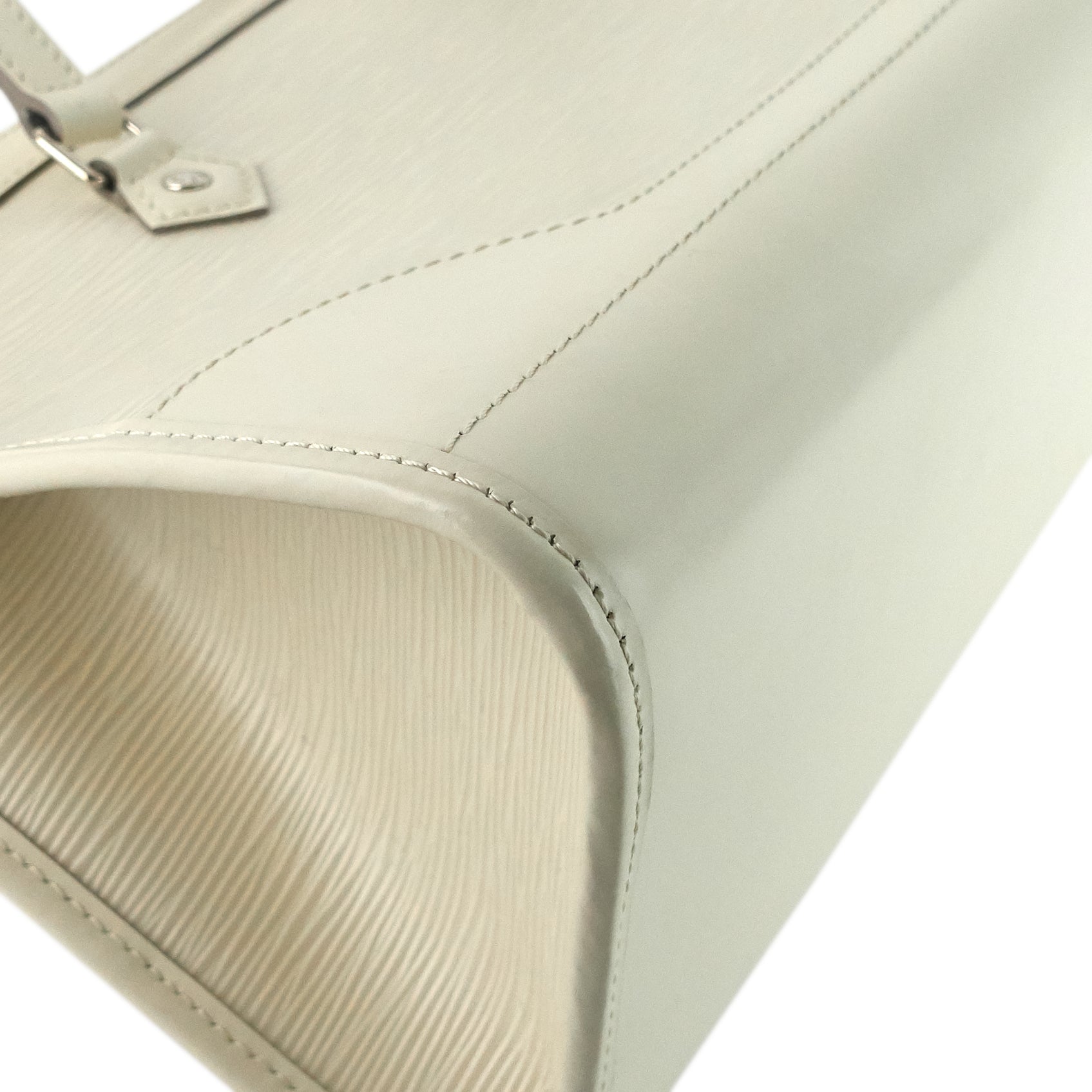 Louis Vuitto Madelaine White Epi Leather Handbag