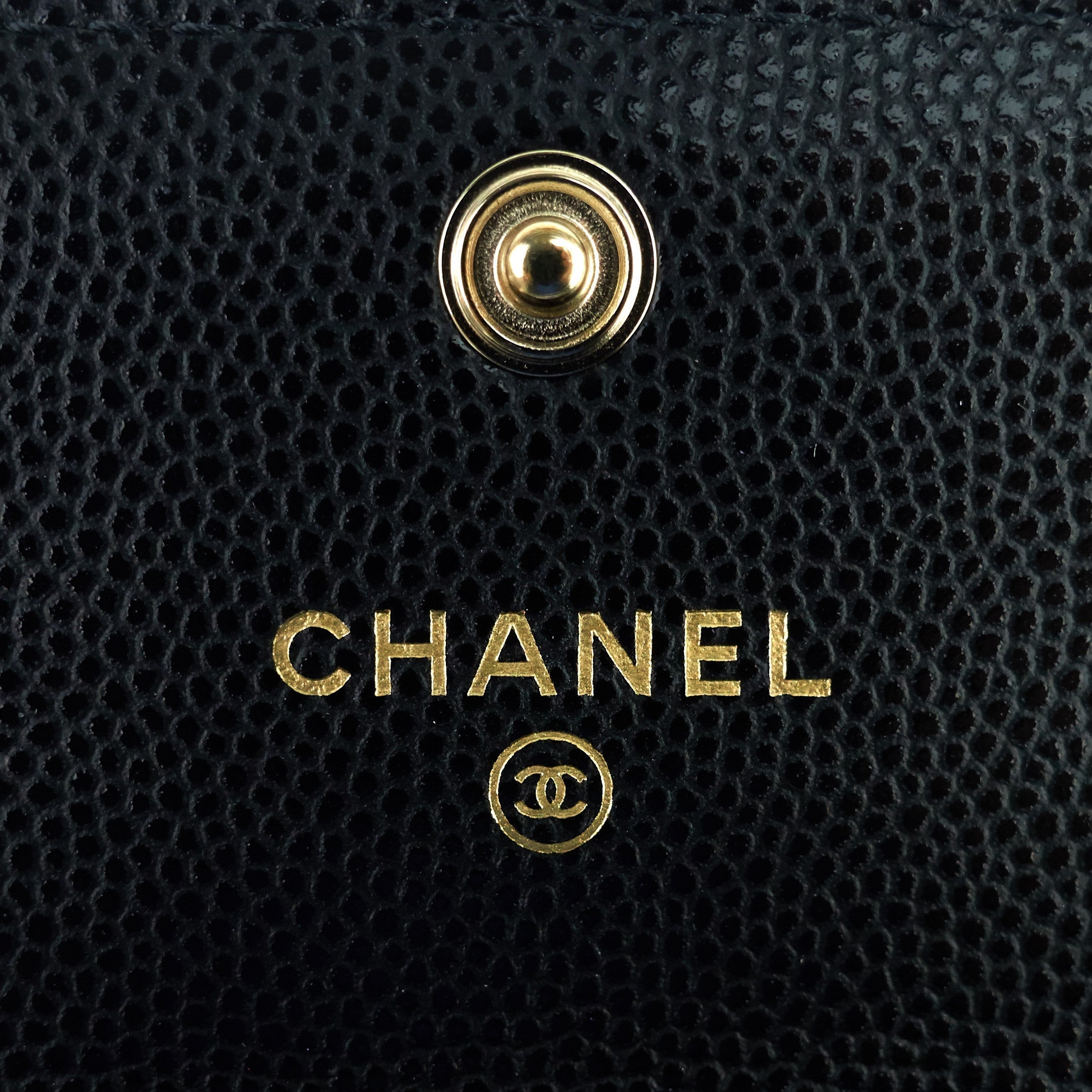 Chanel 23P XL Caviar Leather Card Holder