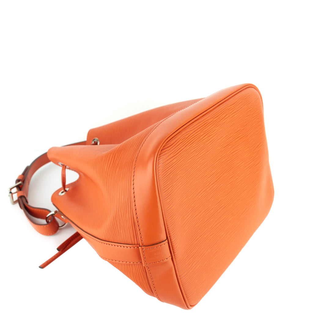 Louis Vuitto NoÃ© Large Orange Epi Leather Bag