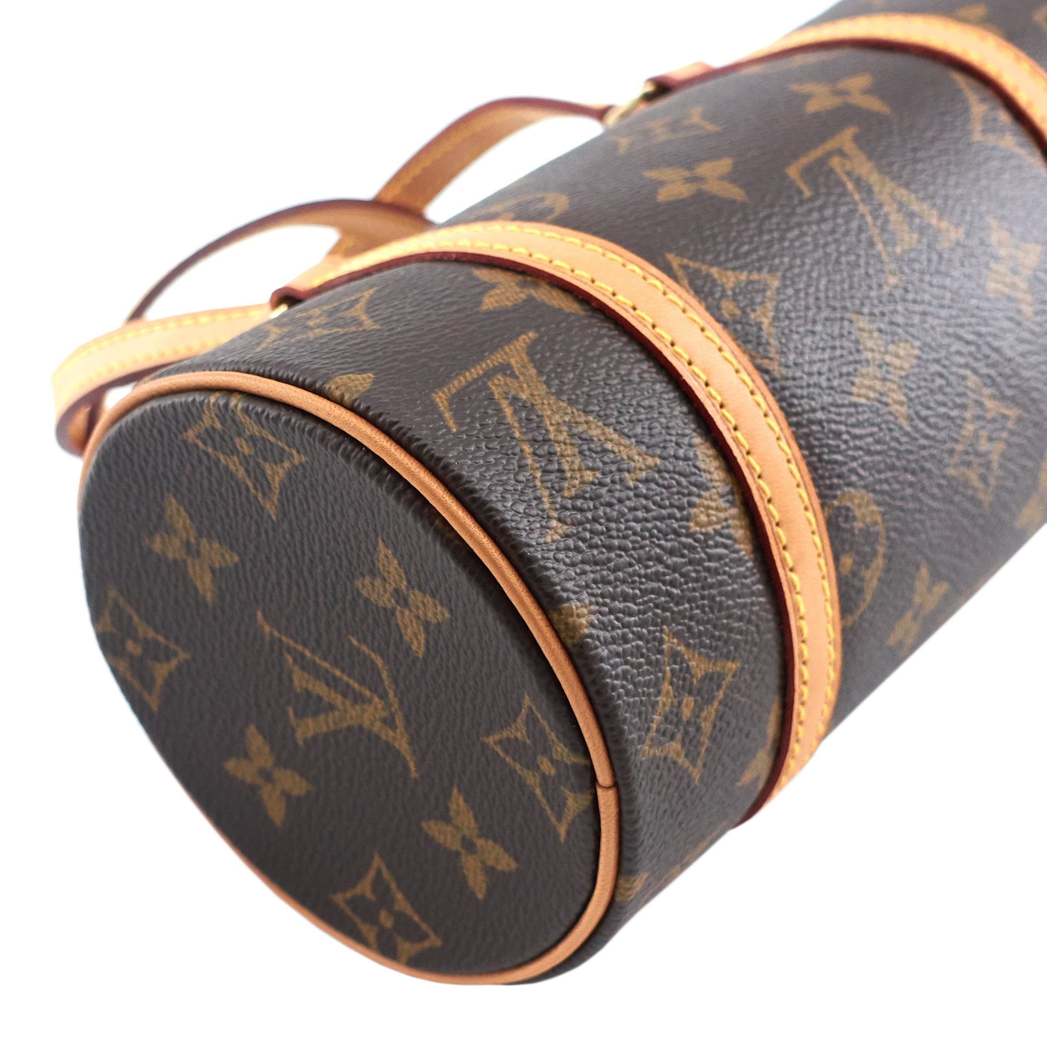 Louis Vuitto Papillon 19 NM Monogram Canvas Bag