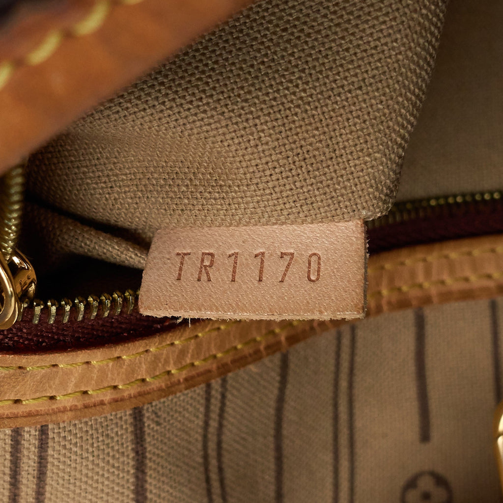 Louis Vuitto Delightful MM Monogram Canvas Bag