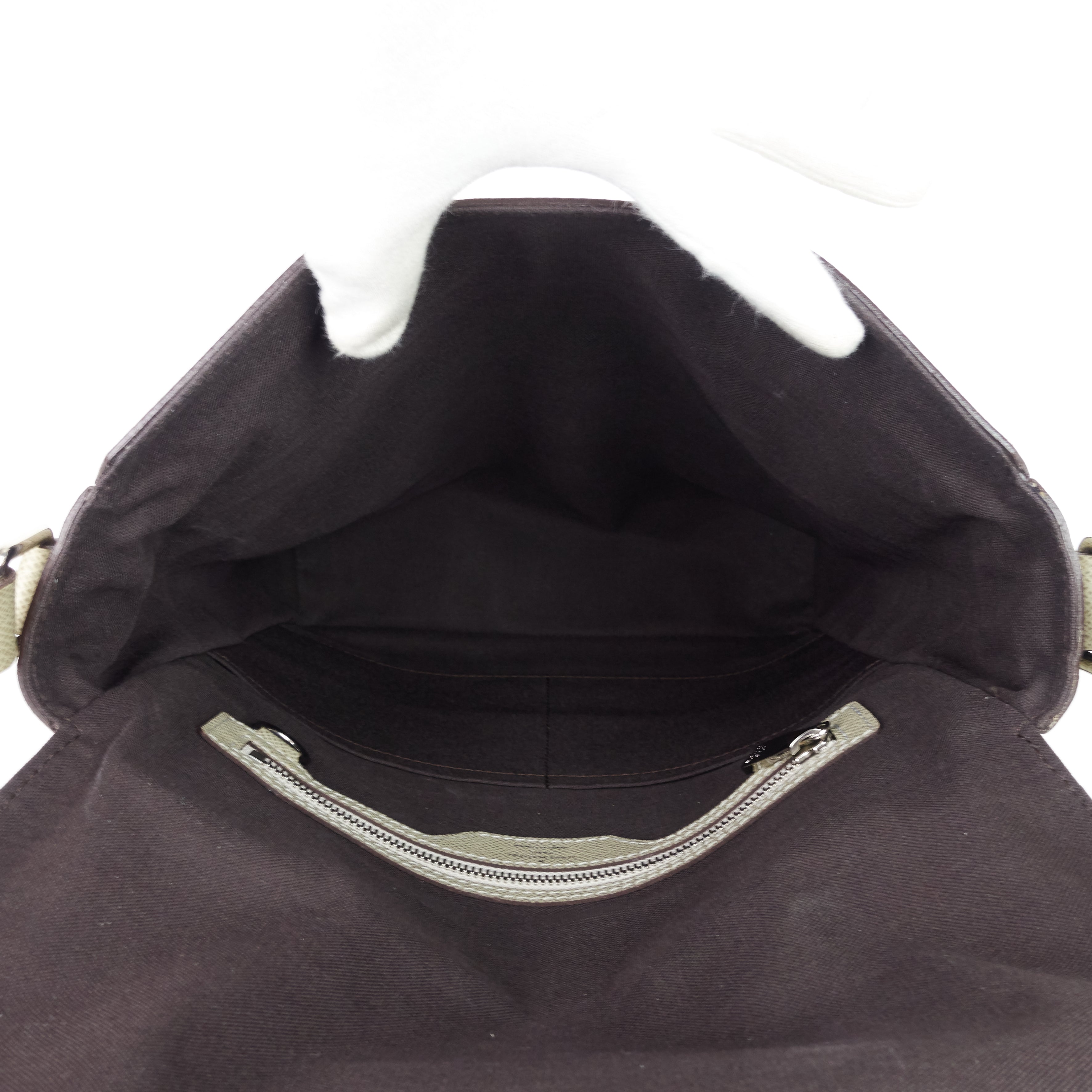 Louis Vuitto Milo Taiga Leather Messenger Bag
