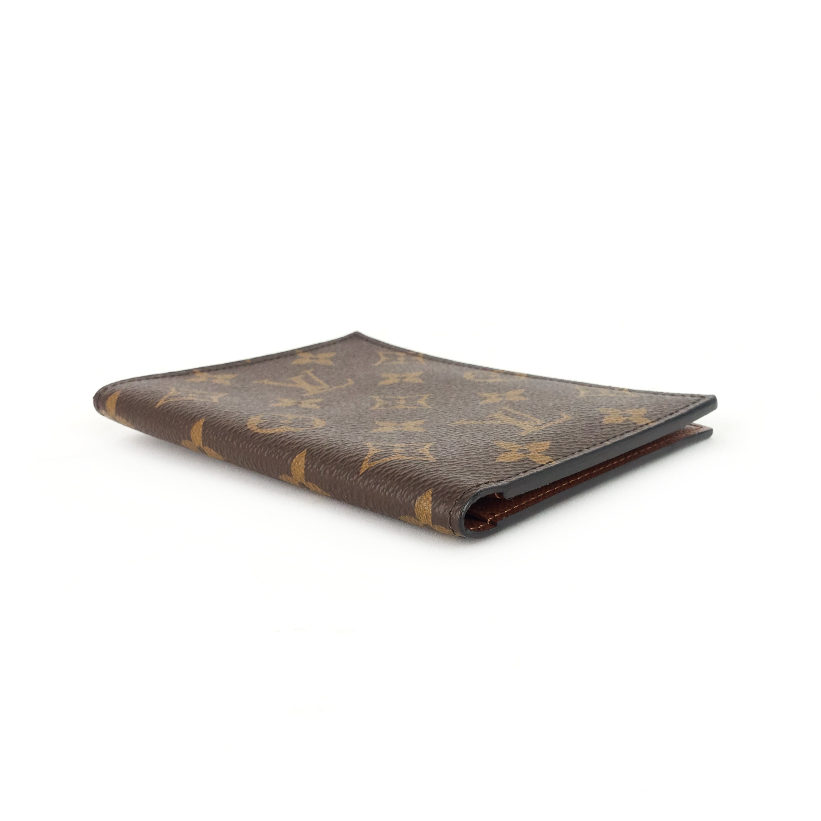 Louis Vuitto Passport Monogram Canvas Cover