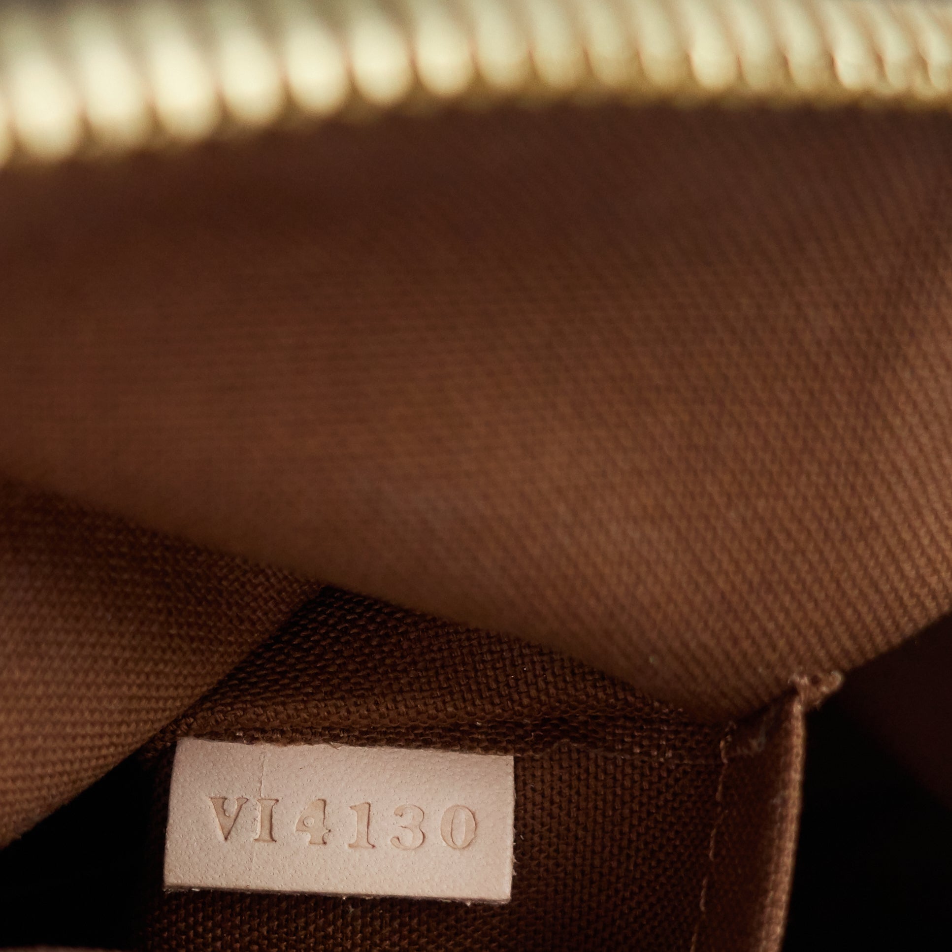 Louis Vuitto Tivoli PM Monogram Canvas Bag
