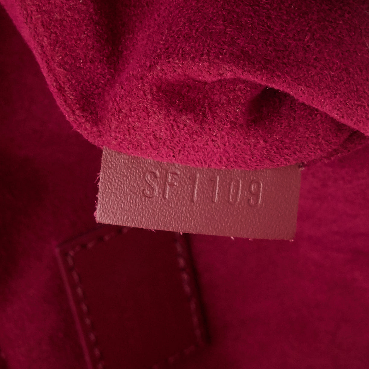 Louis Vuitto NoÃ© Monogram Canvas Pouch