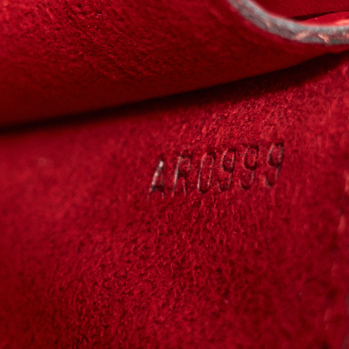 Louis Vuitto Pochette Accessoires Red Epi Leather Bag