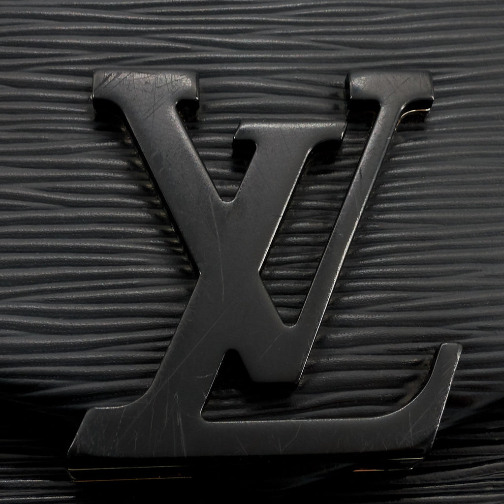 Louis Vuitto Pochette Grenelle Black Epi Leather Bag