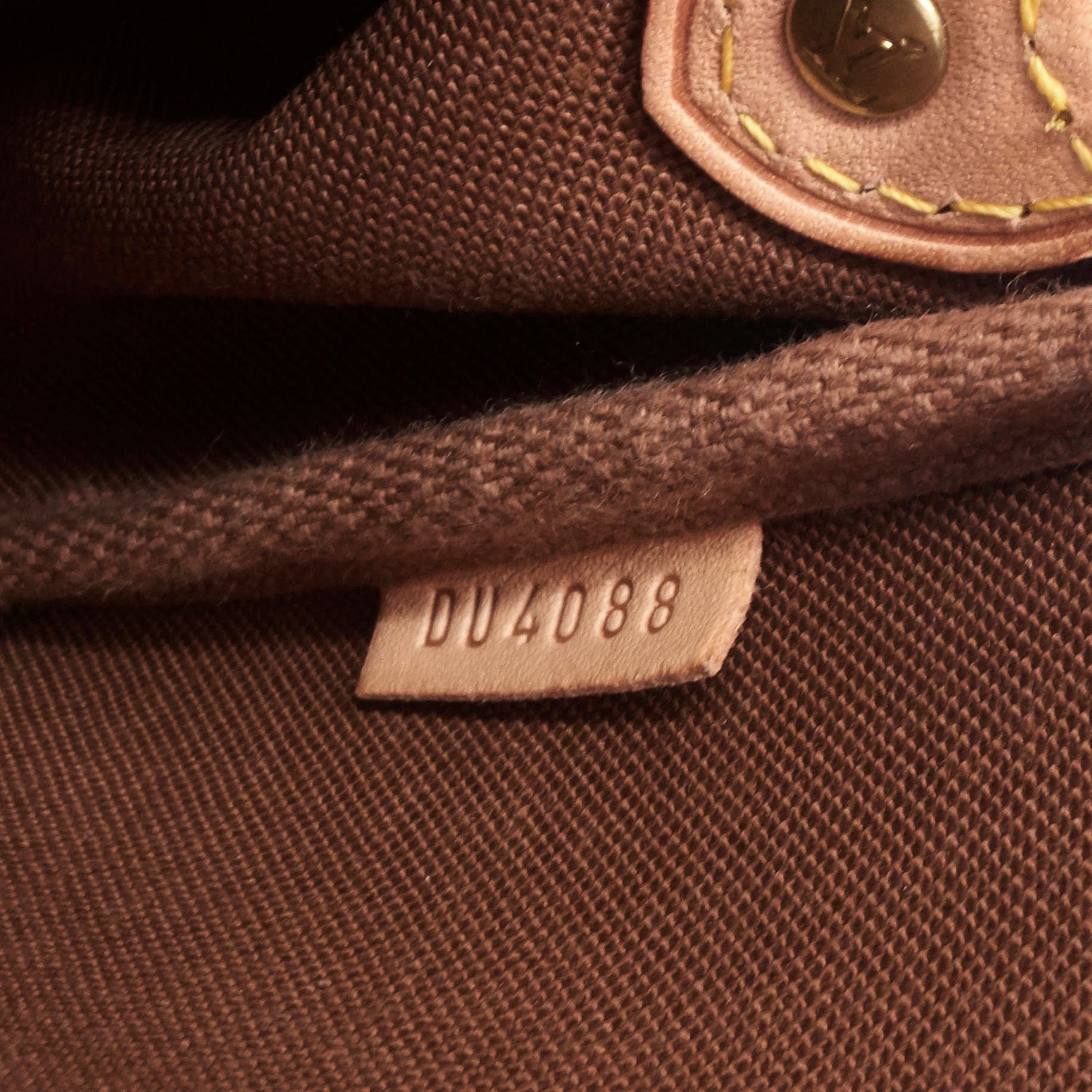 Louis Vuitto Eva Monogram Canvas Crossbody Bag